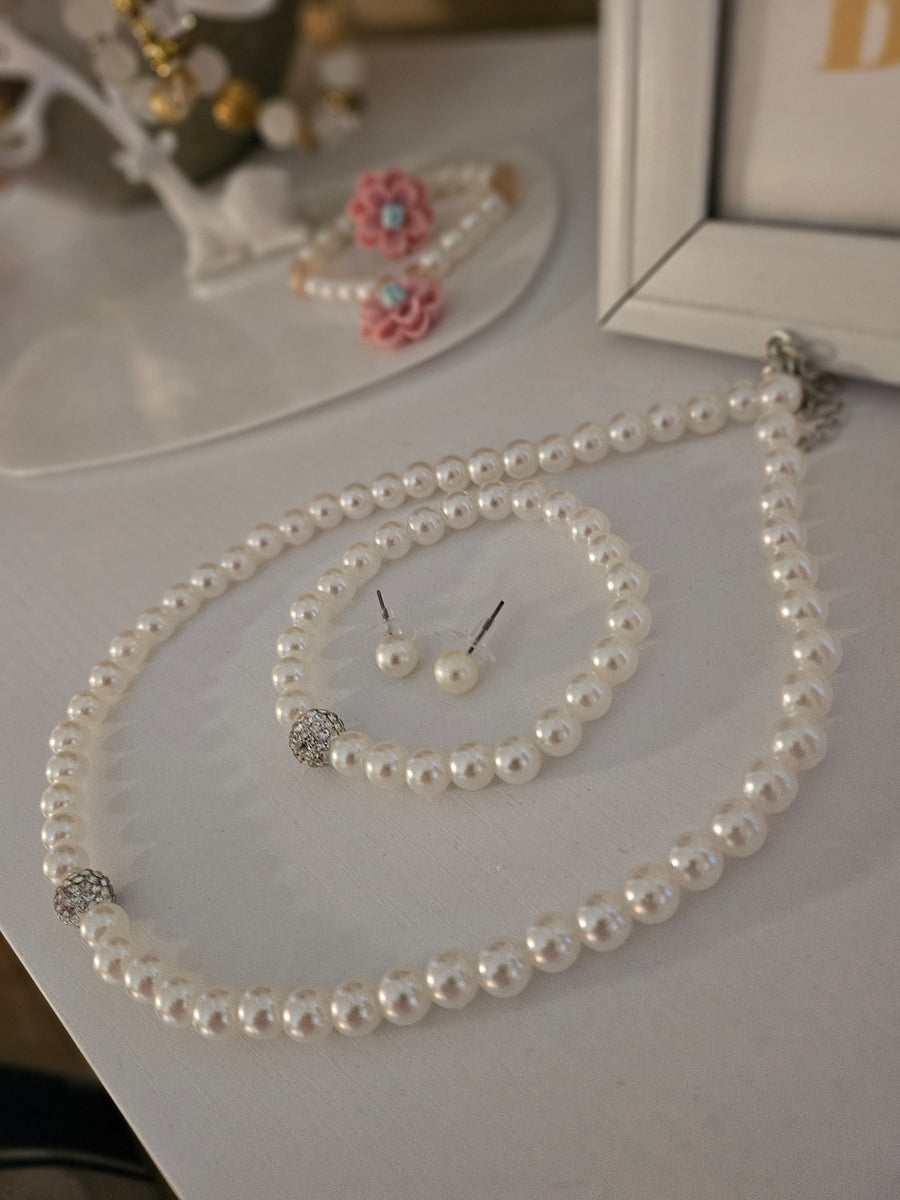 【HYERES LOR】23FW★ Full Moon Silver (Y) Pearl Necklace HYERES LOR】23FW☆ Full Moon Silver (Y) Pearl Necklace