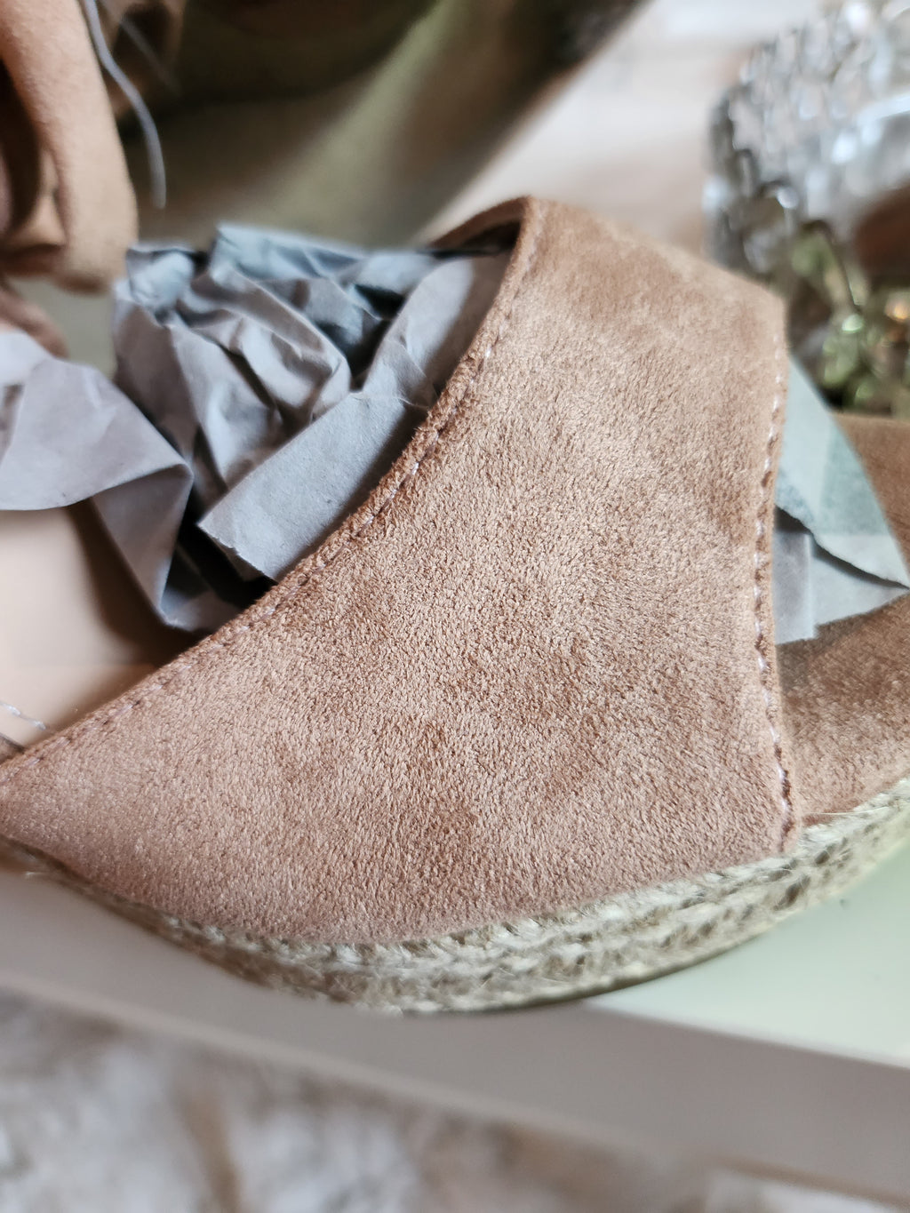 Marytere Collections:Sandra Criss Cross Sandals