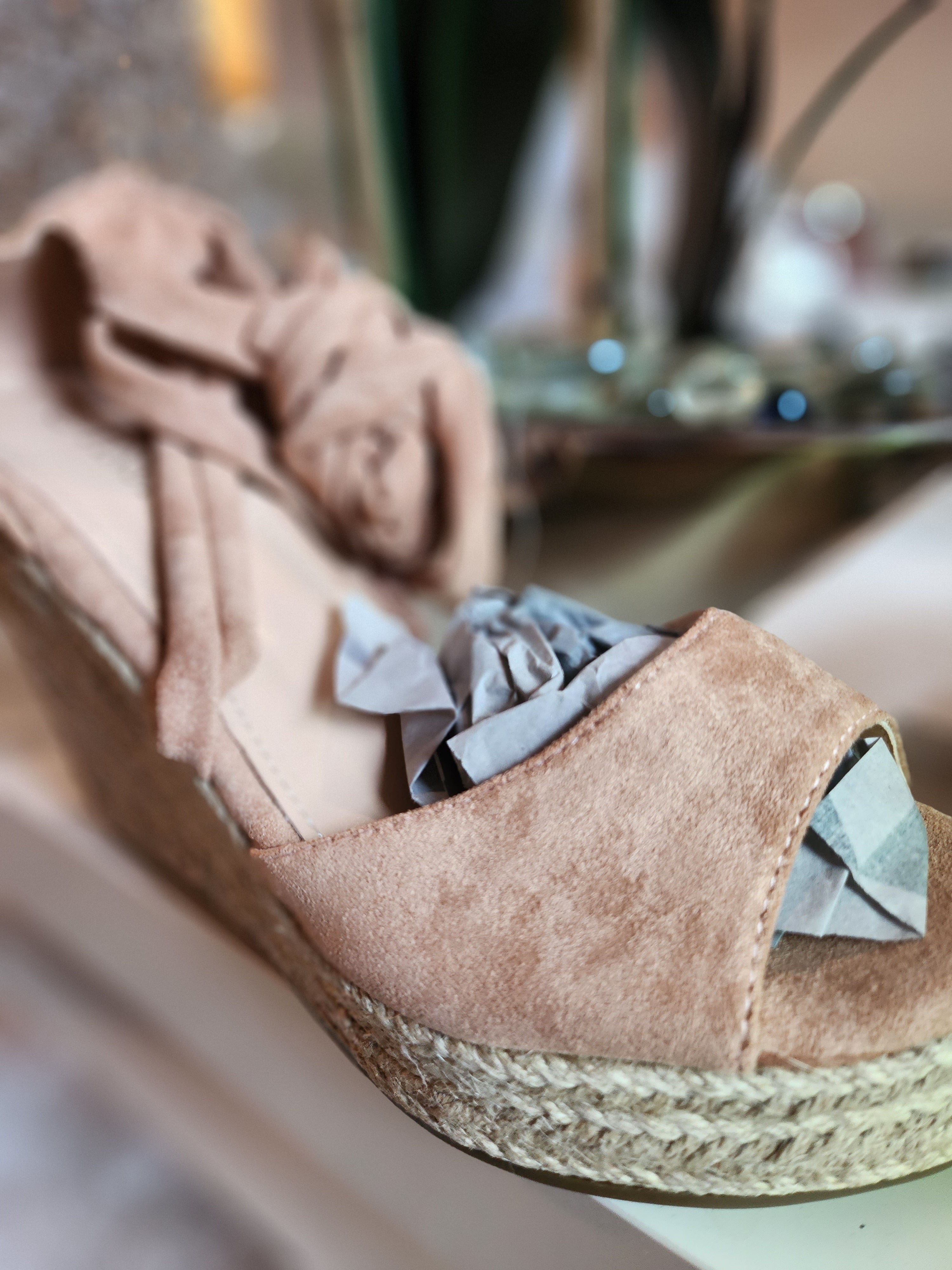 Marytere Collections:Sandra Criss Cross Sandals