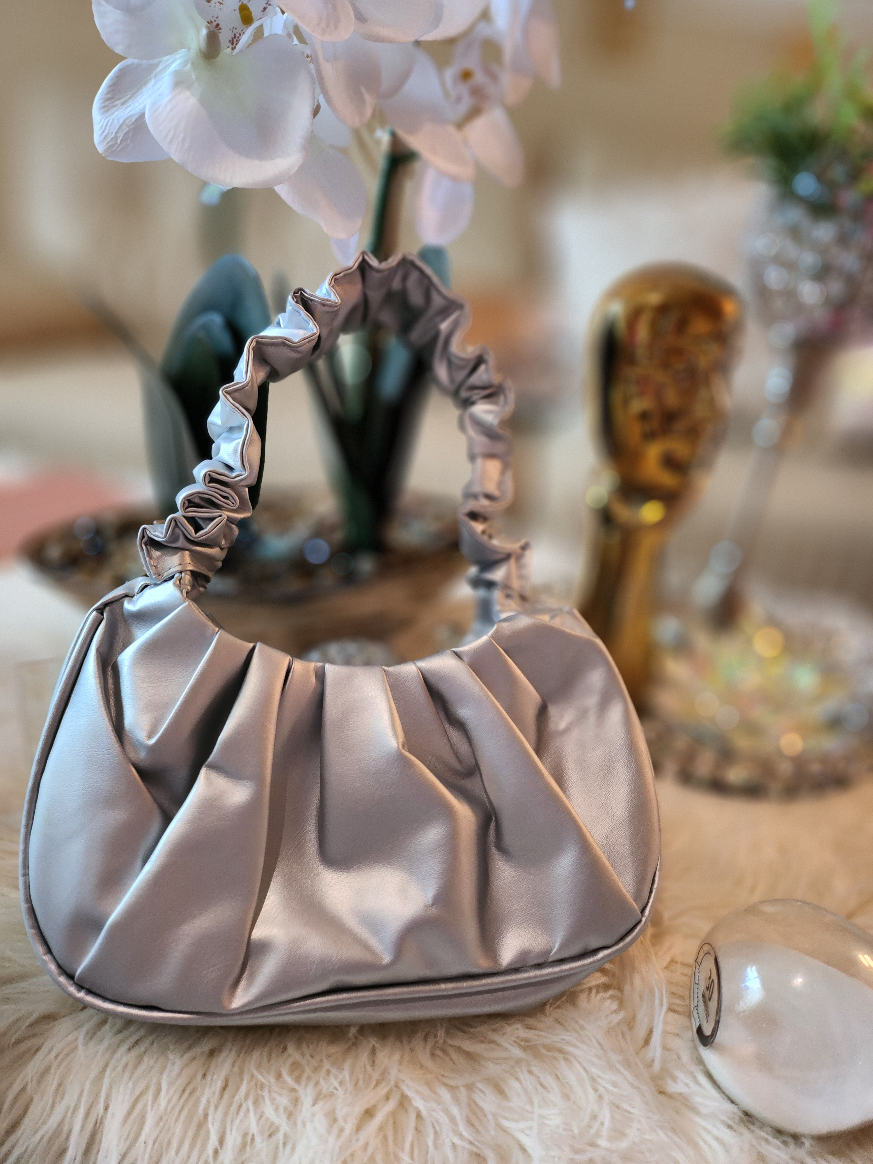 MARYTERE COLLECTION'S:Dorothy silver bag
