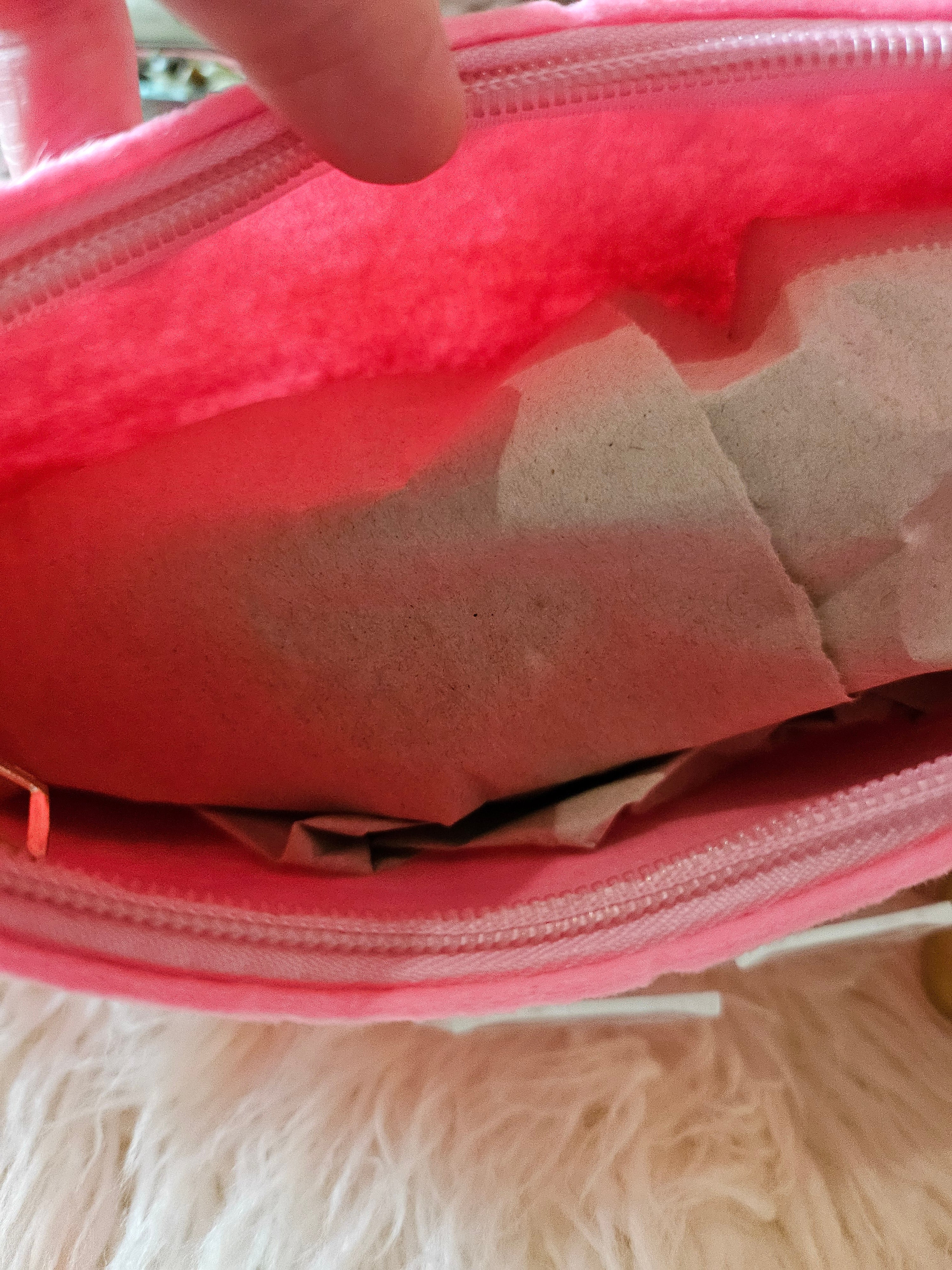 MARYTERE COLLECTIONS:Pinky Crossbody