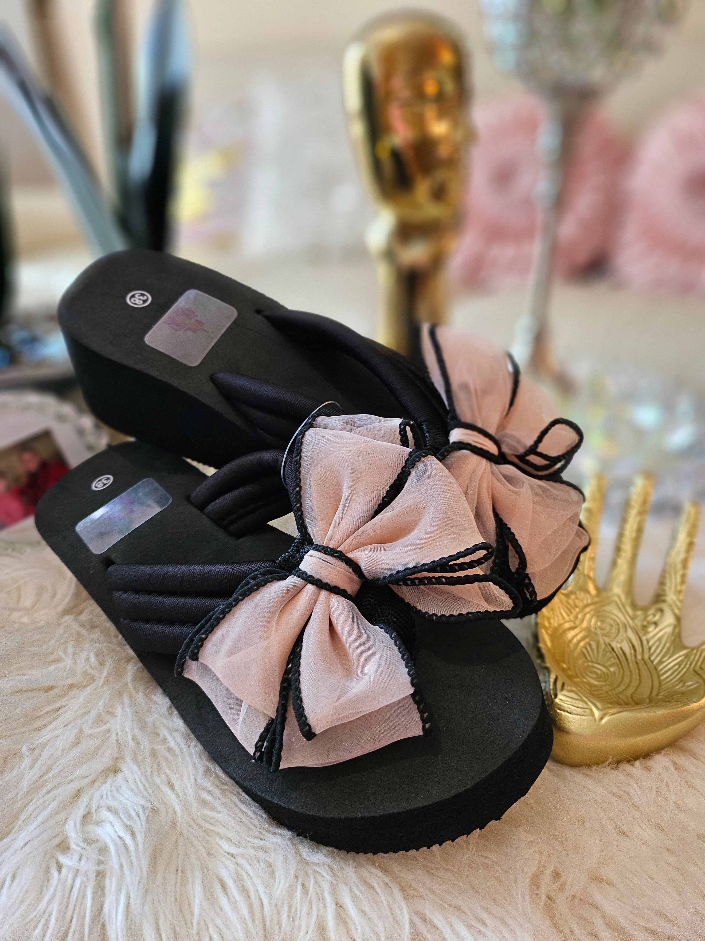 MARYTERE COLLECTIONS:Coquette beach sandals