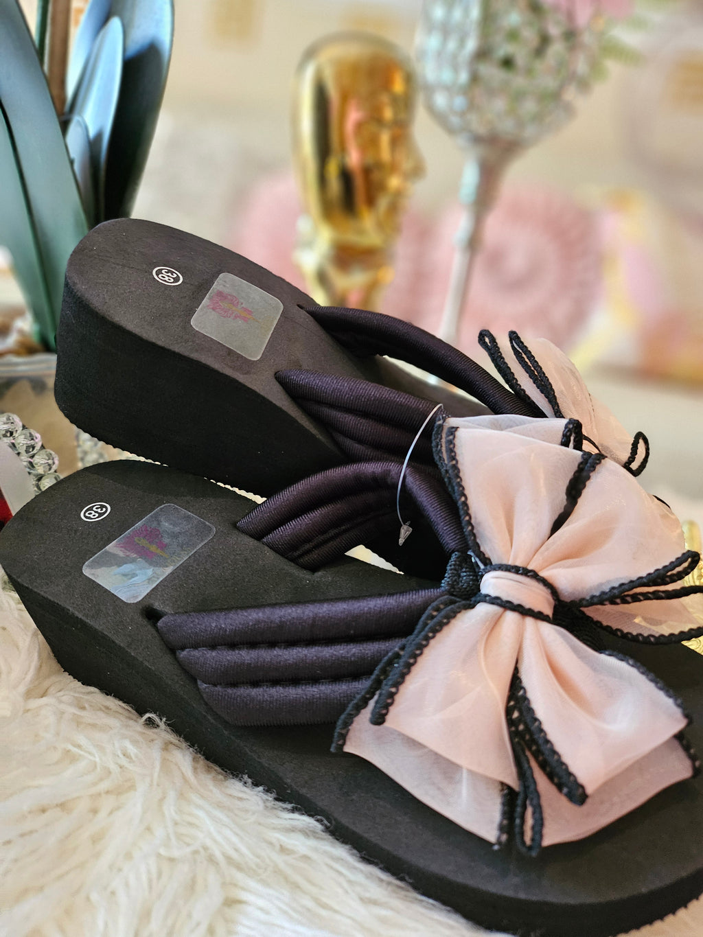 MARYTERE COLLECTIONS:Coquette beach sandals