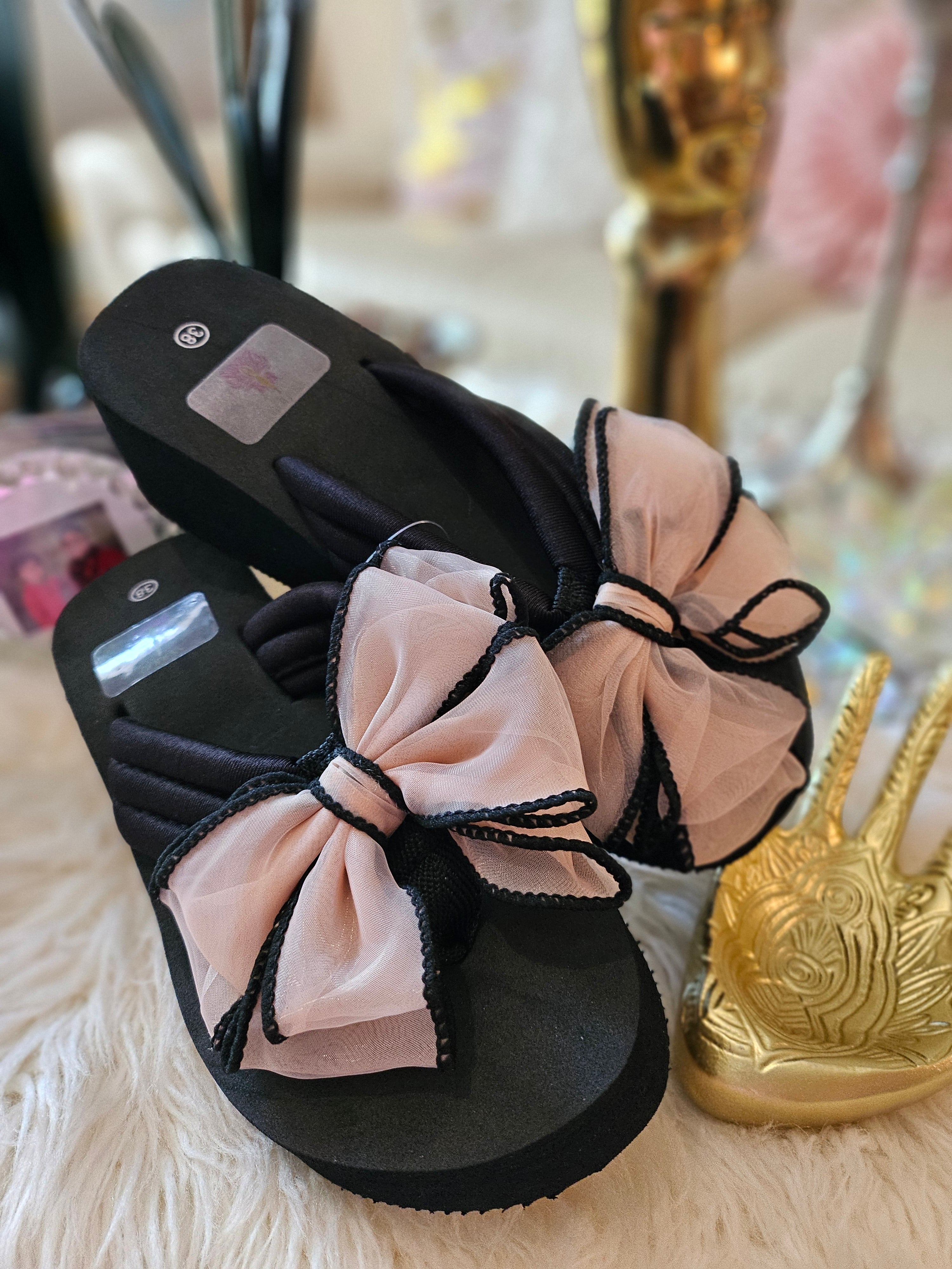 MARYTERE COLLECTIONS:Coquette beach sandals