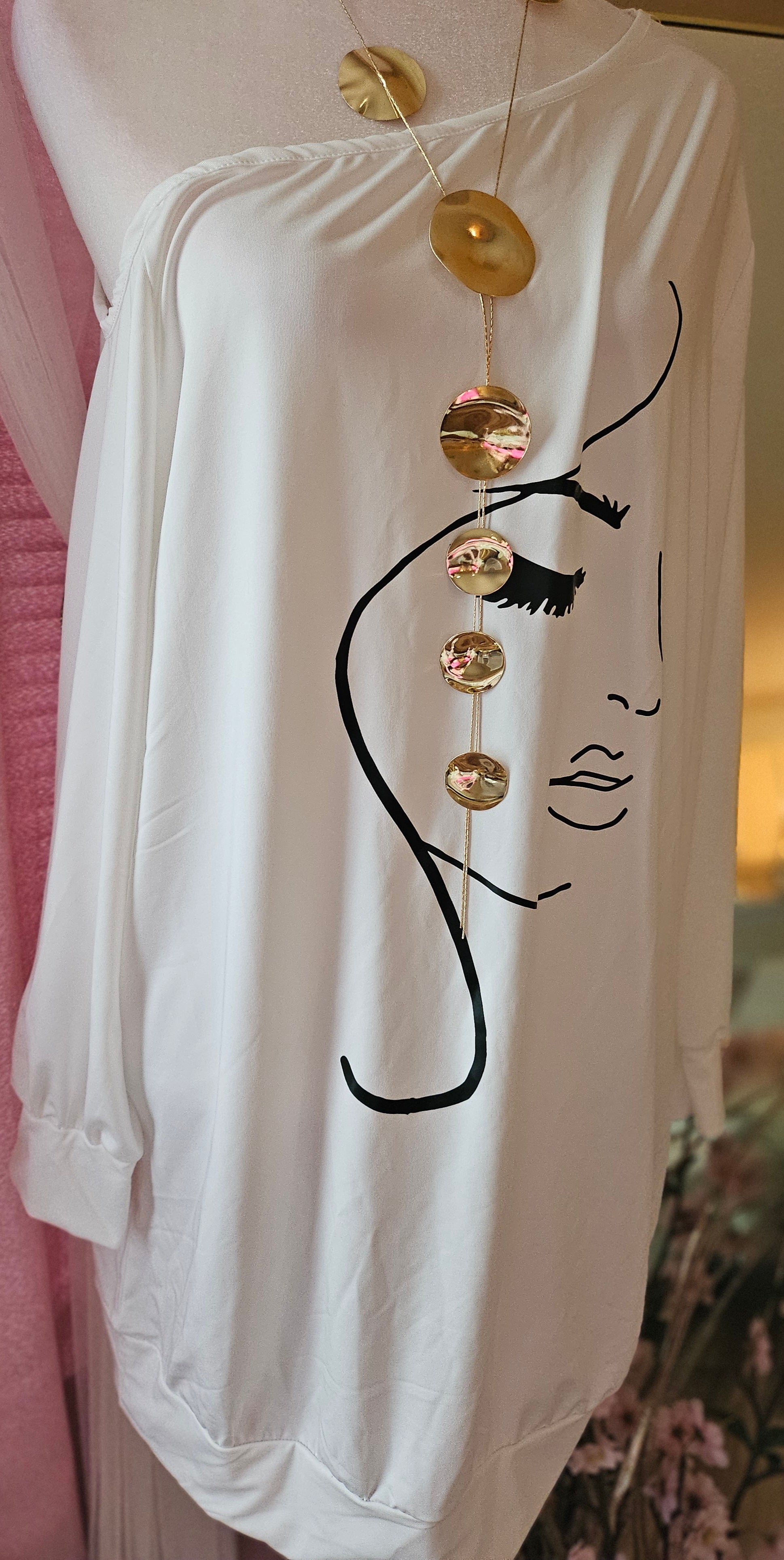 GODESS CURVY BABE:Violeta Plus White dress