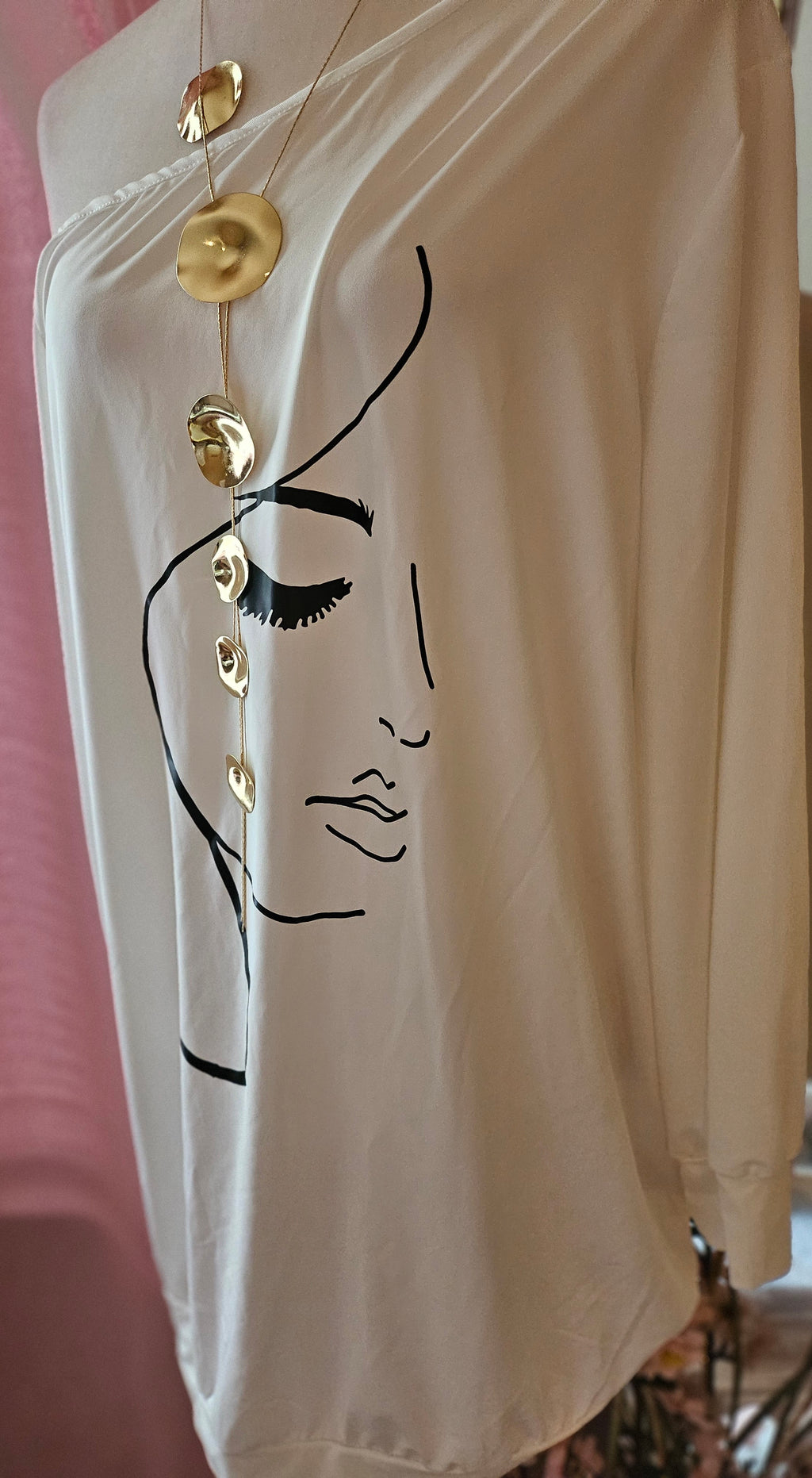 GODESS CURVY BABE:Violeta Plus White dress