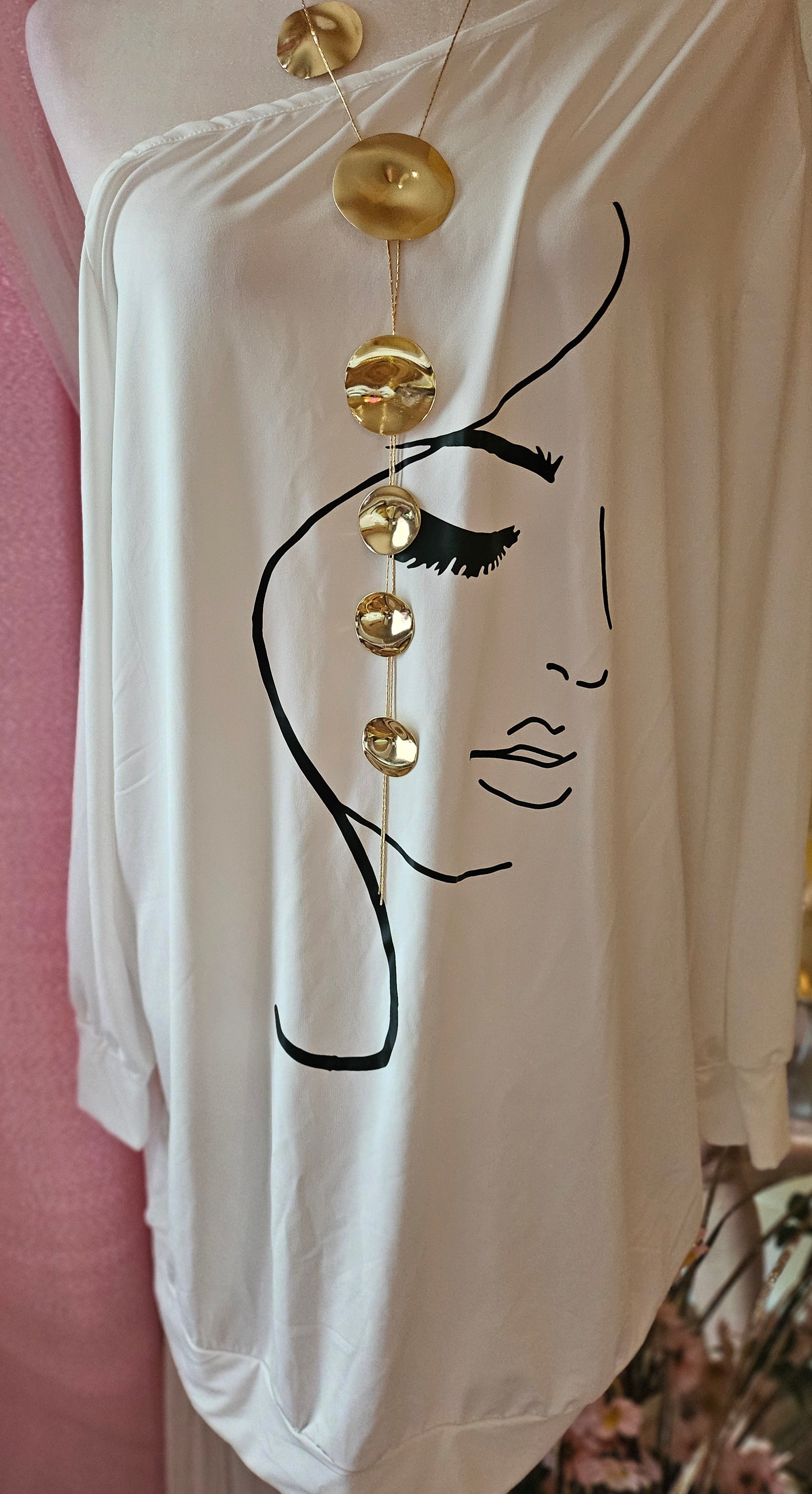 GODESS CURVY BABE:Violeta Plus White dress