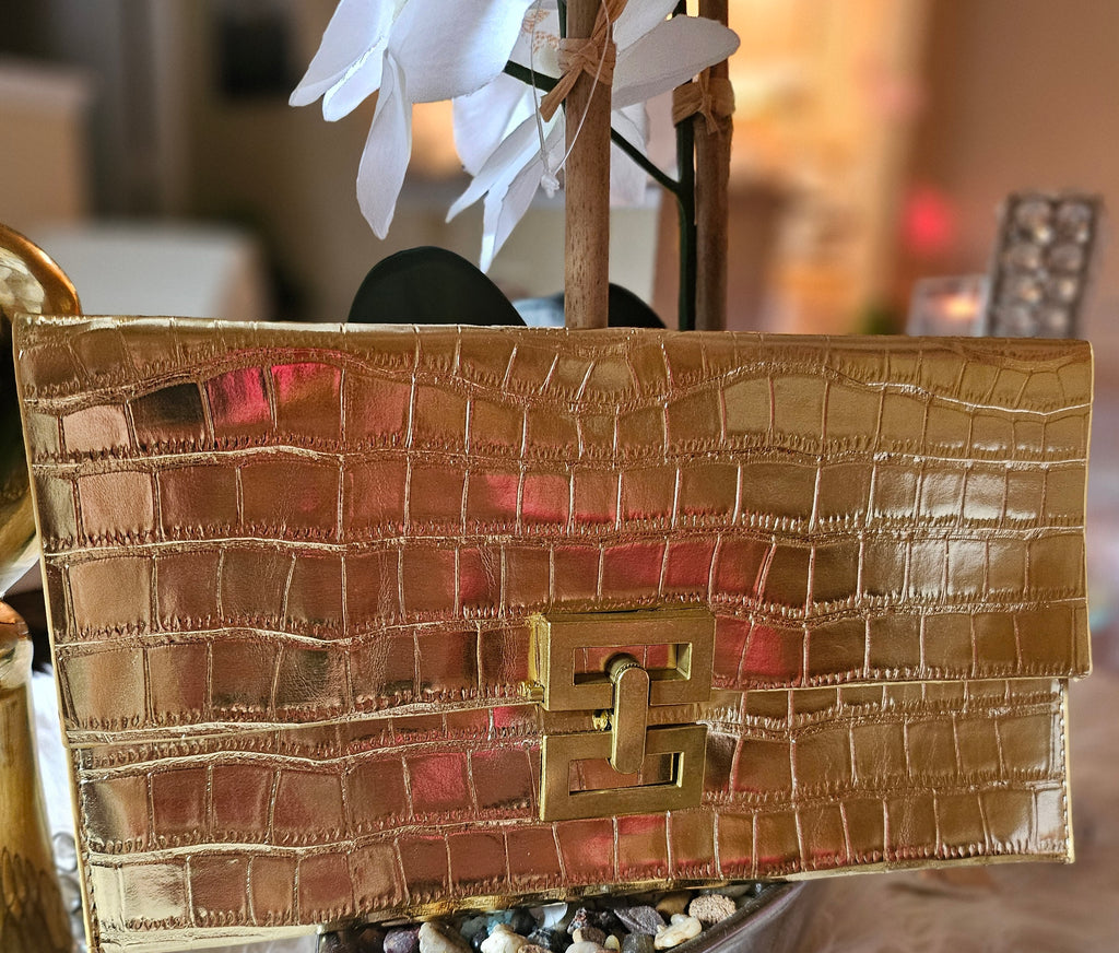 MARYTERE COLLECTIONS:Vianka Handbag