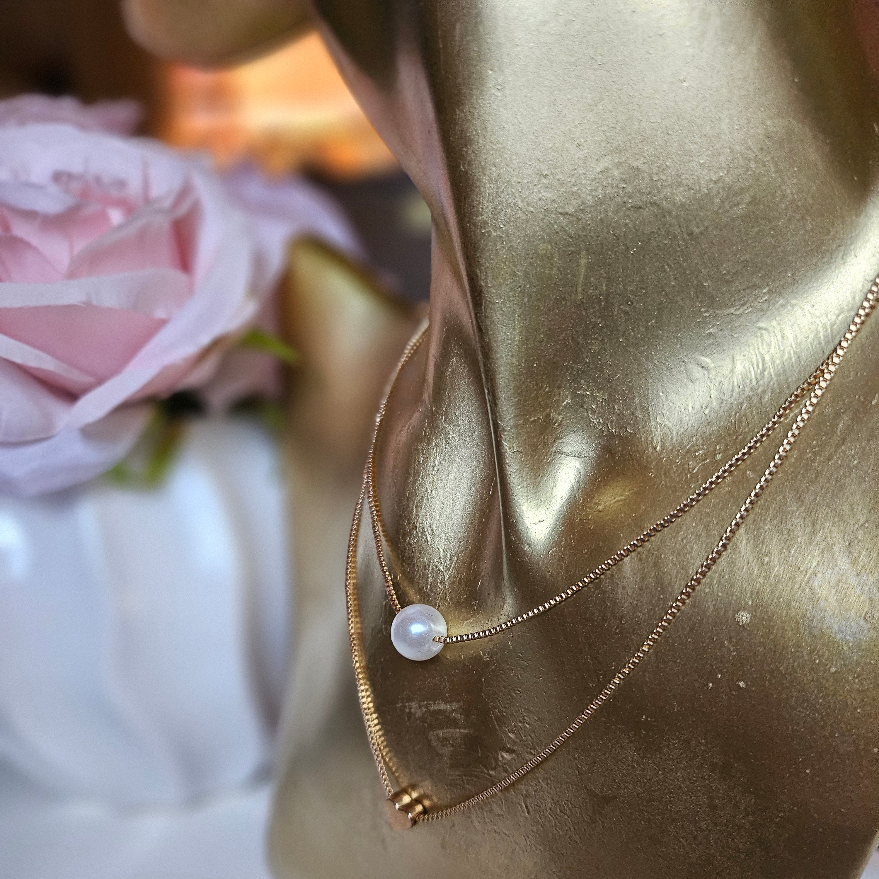 Pearl and heart necklace set