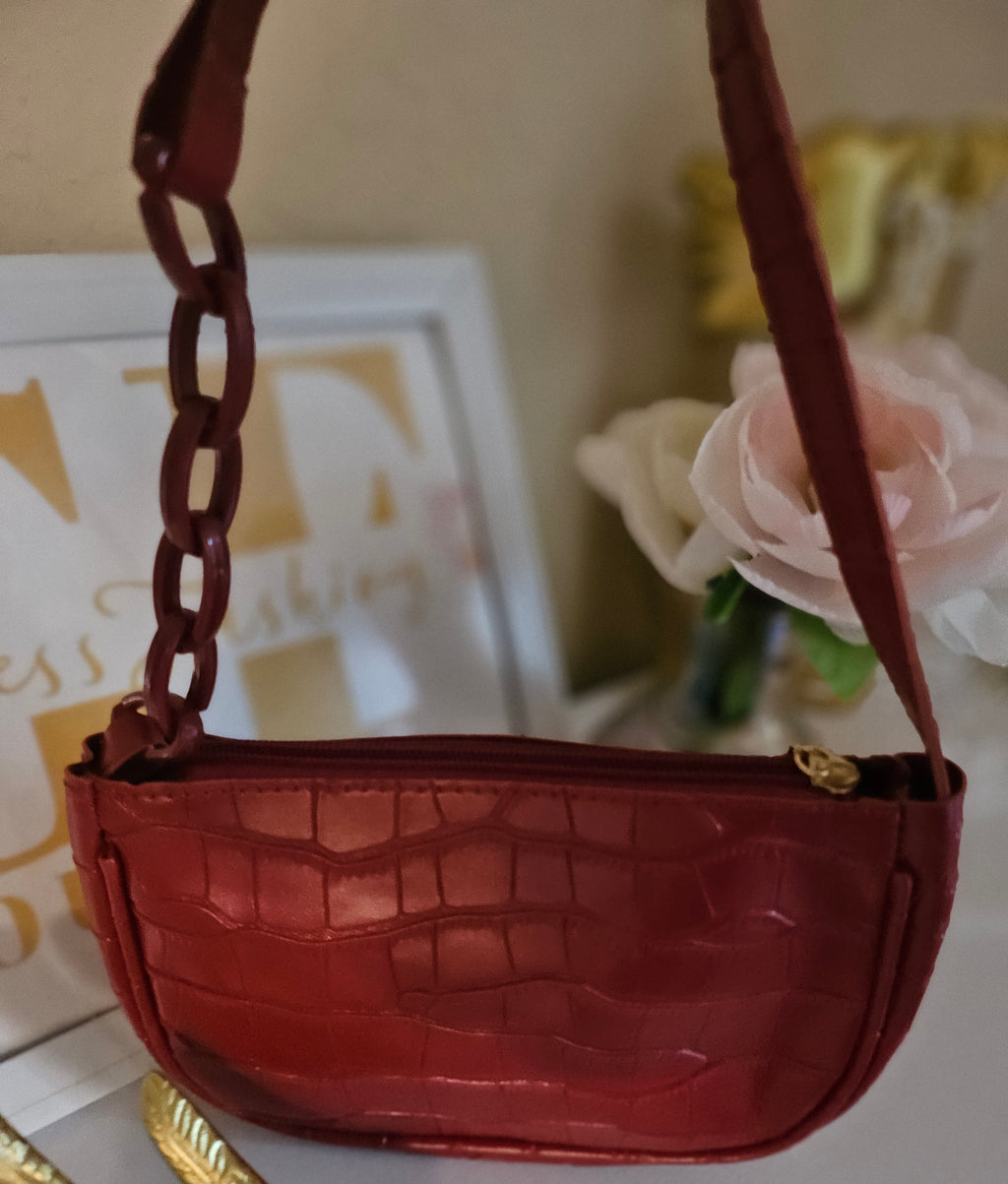 MARYTERE COLLECTIONS:Burgundy Purse