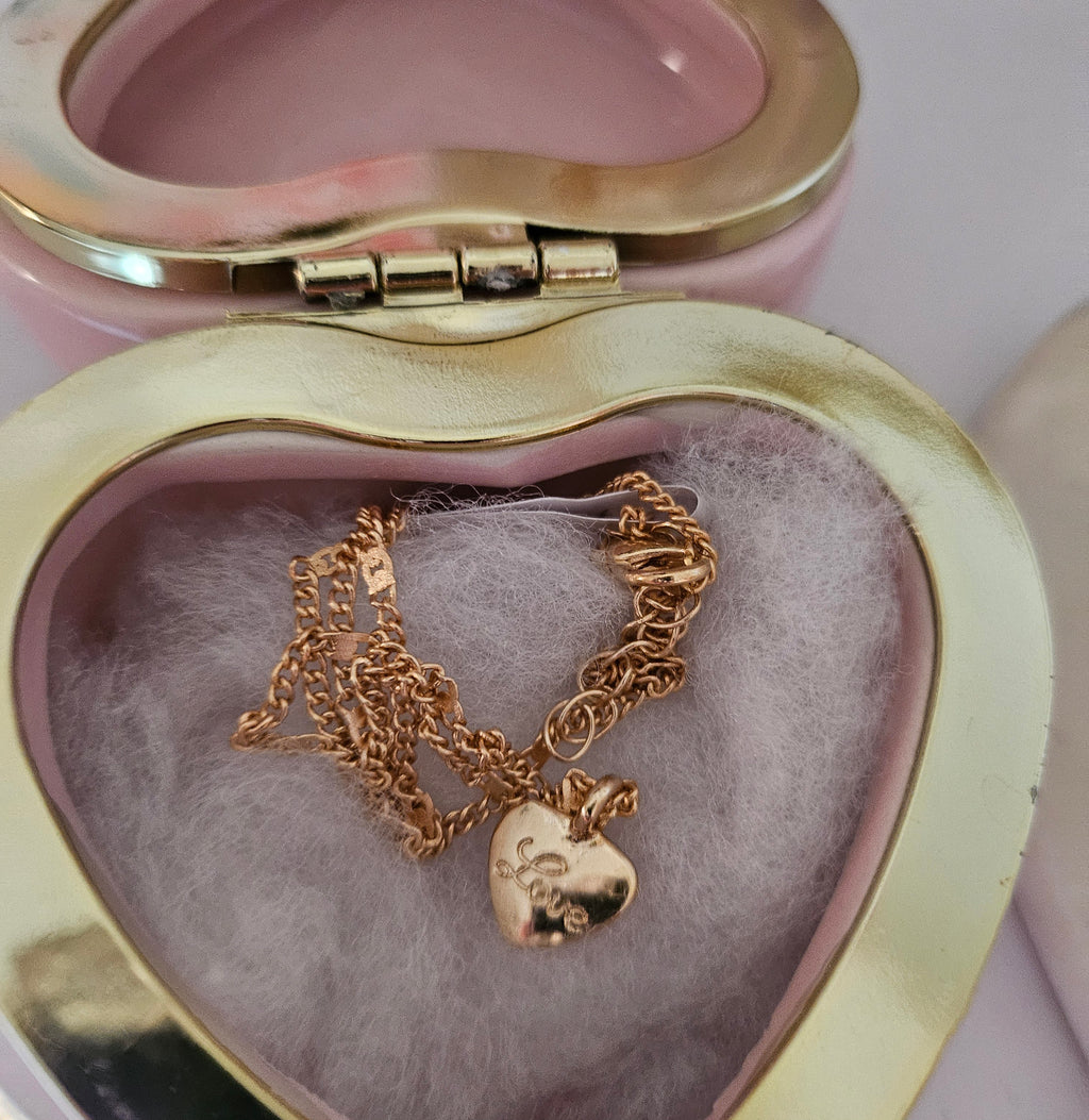 GODESS JEWELS:Love Necklace
