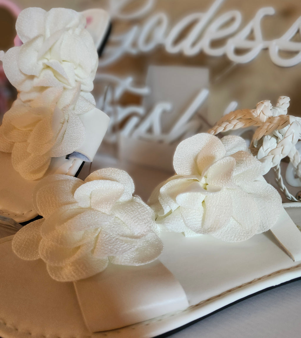 MARYTERE COLLECTIONS:Violetica gladiator sandals