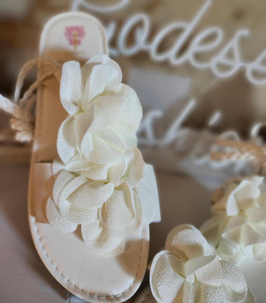 MARYTERE COLLECTIONS:Violetica gladiator sandals