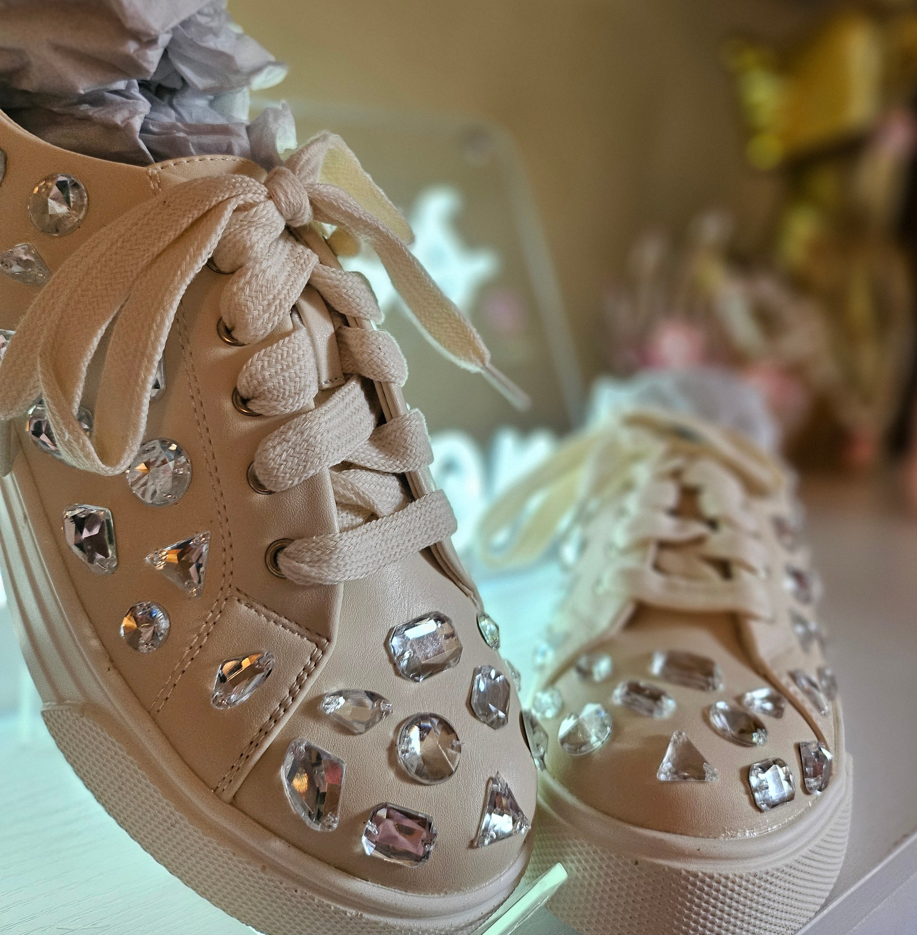 MARYTERE COLLECTIONS:Diamond sneakers