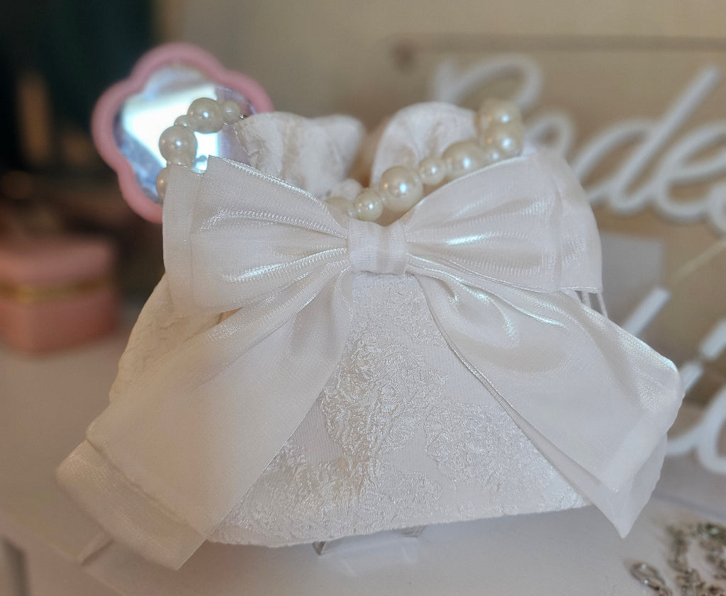 MARYTERE COLLECTIONS:Coquetta Purse