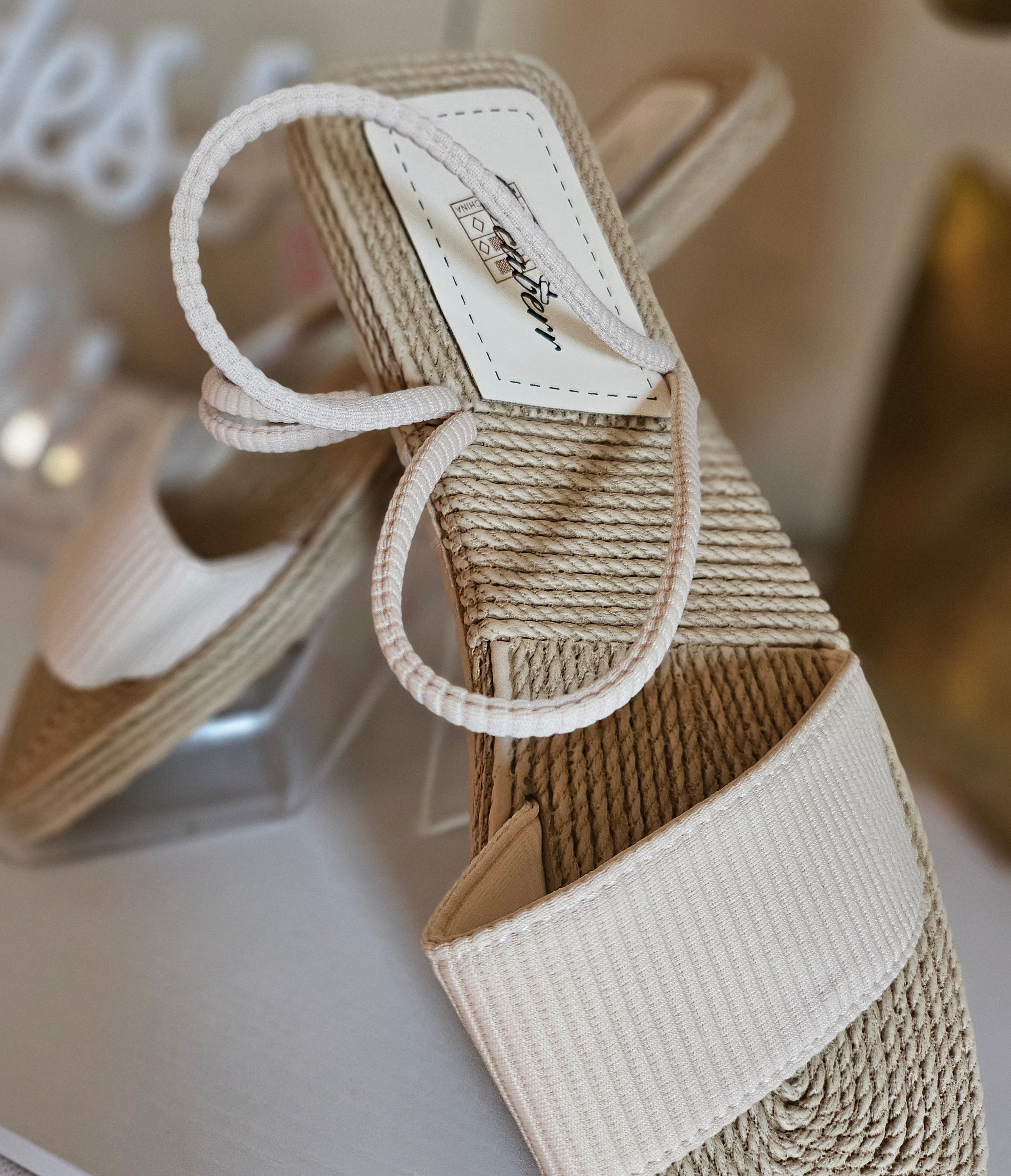 MARYTERE COLLECTIONS:Shany sandals