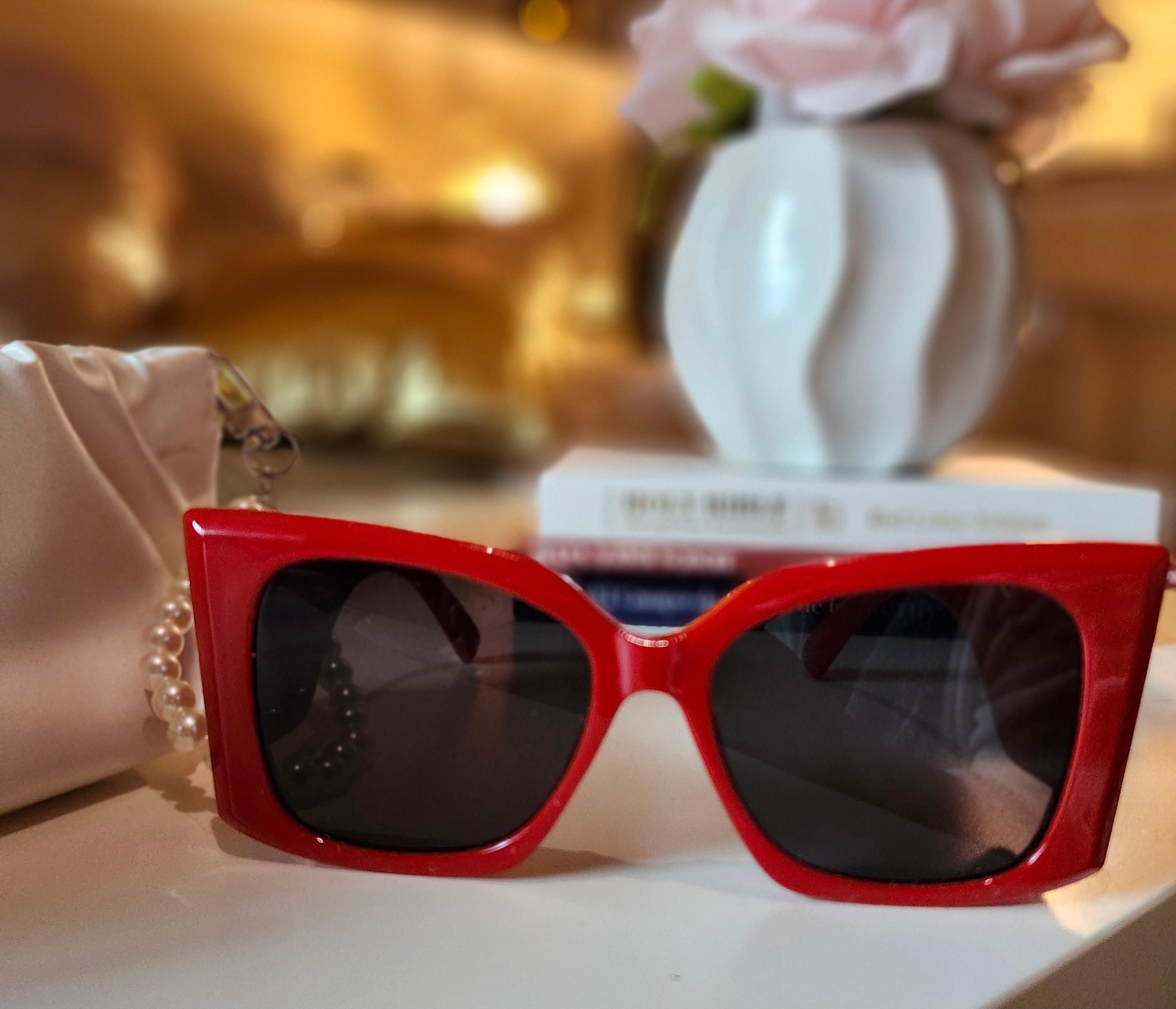 GODESS SUNGLASSES Red Lovers