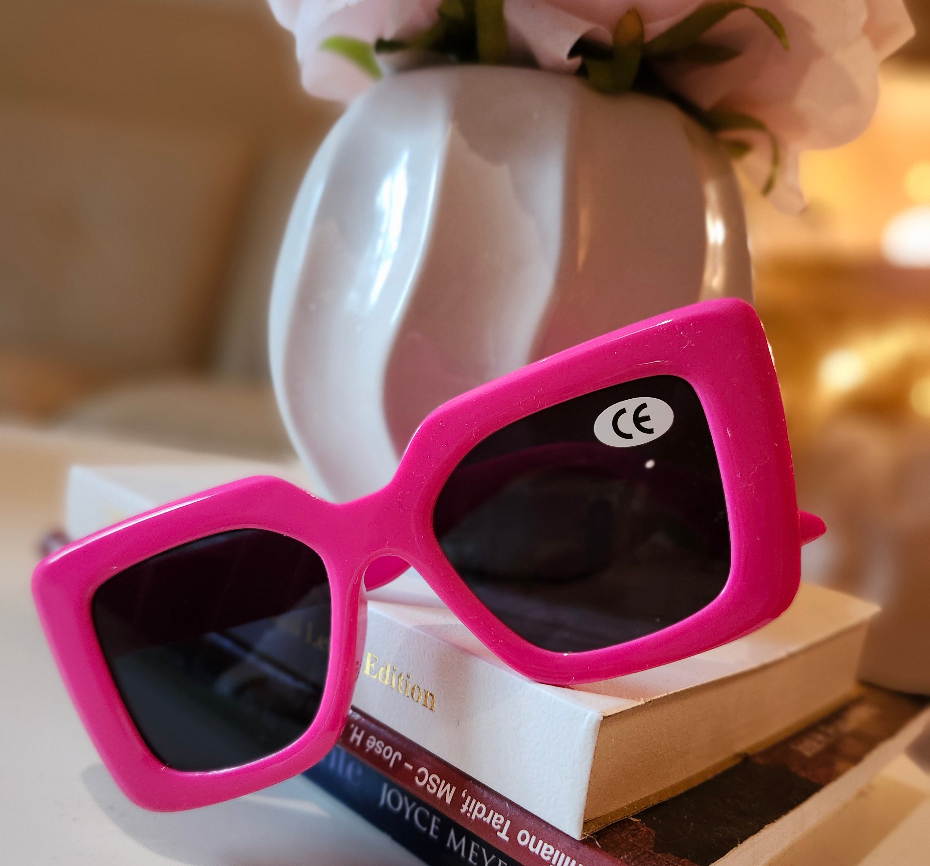 GODESS SUNGLASSES.PINK LOVERS
