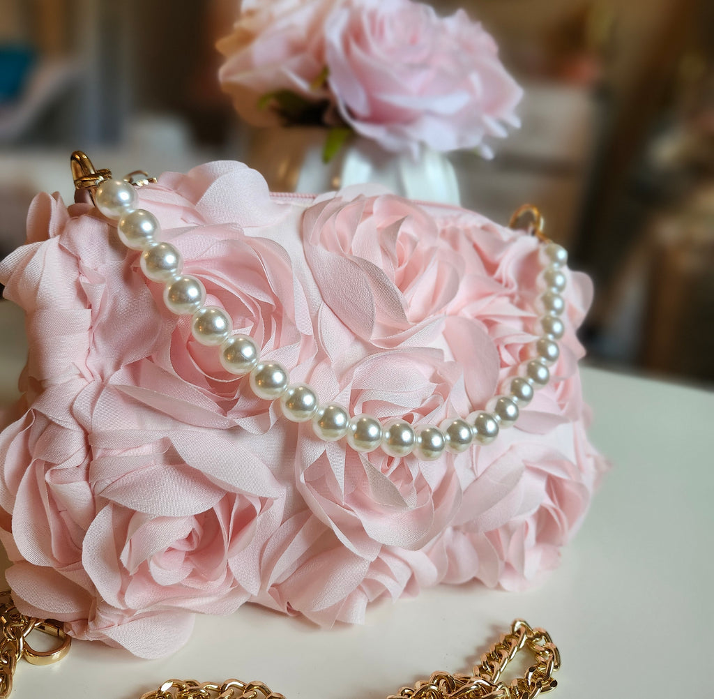 Carmencita pearls purse
