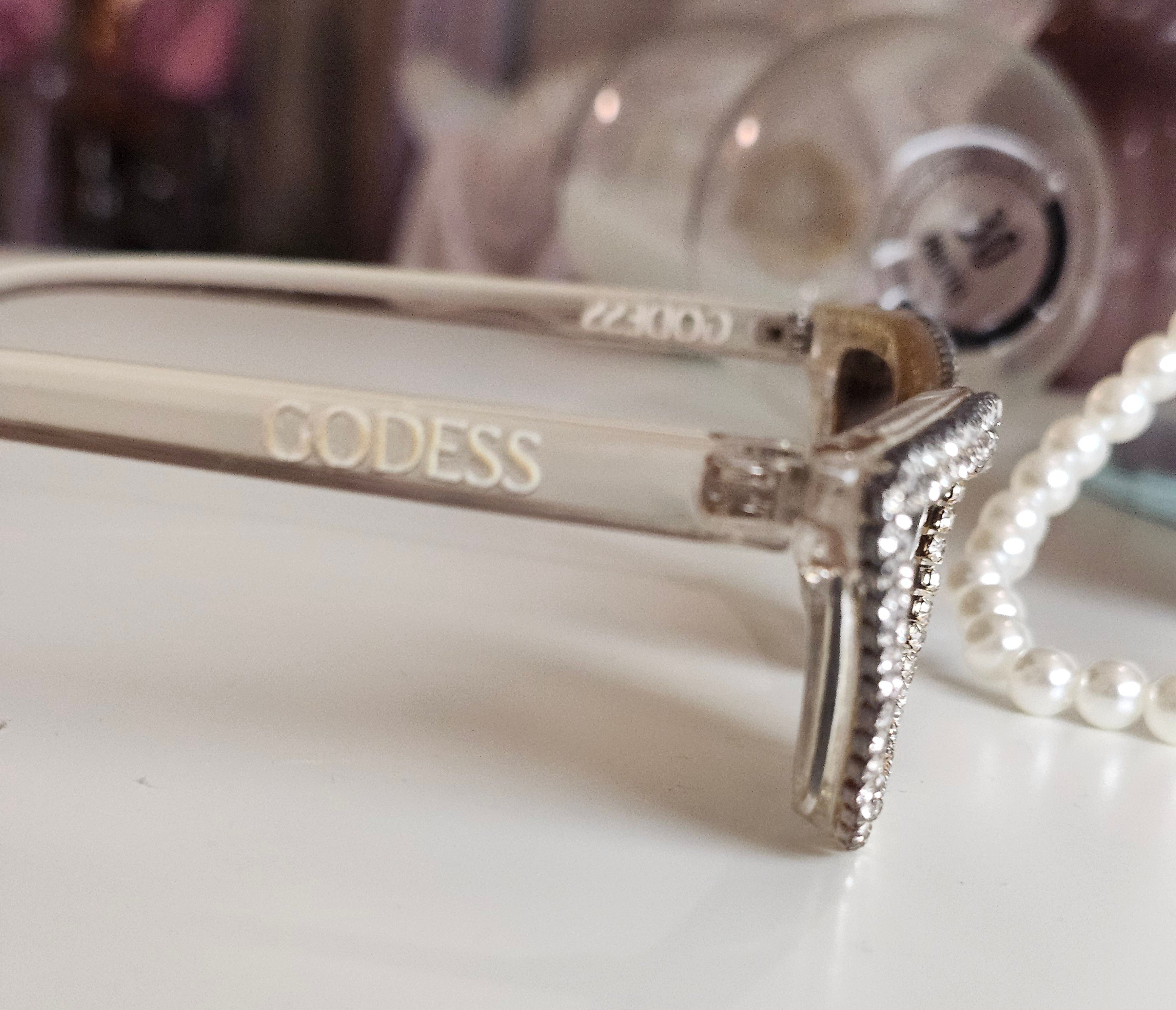 GODESS SUNGLASSES:Shiny Cat SunGlasses