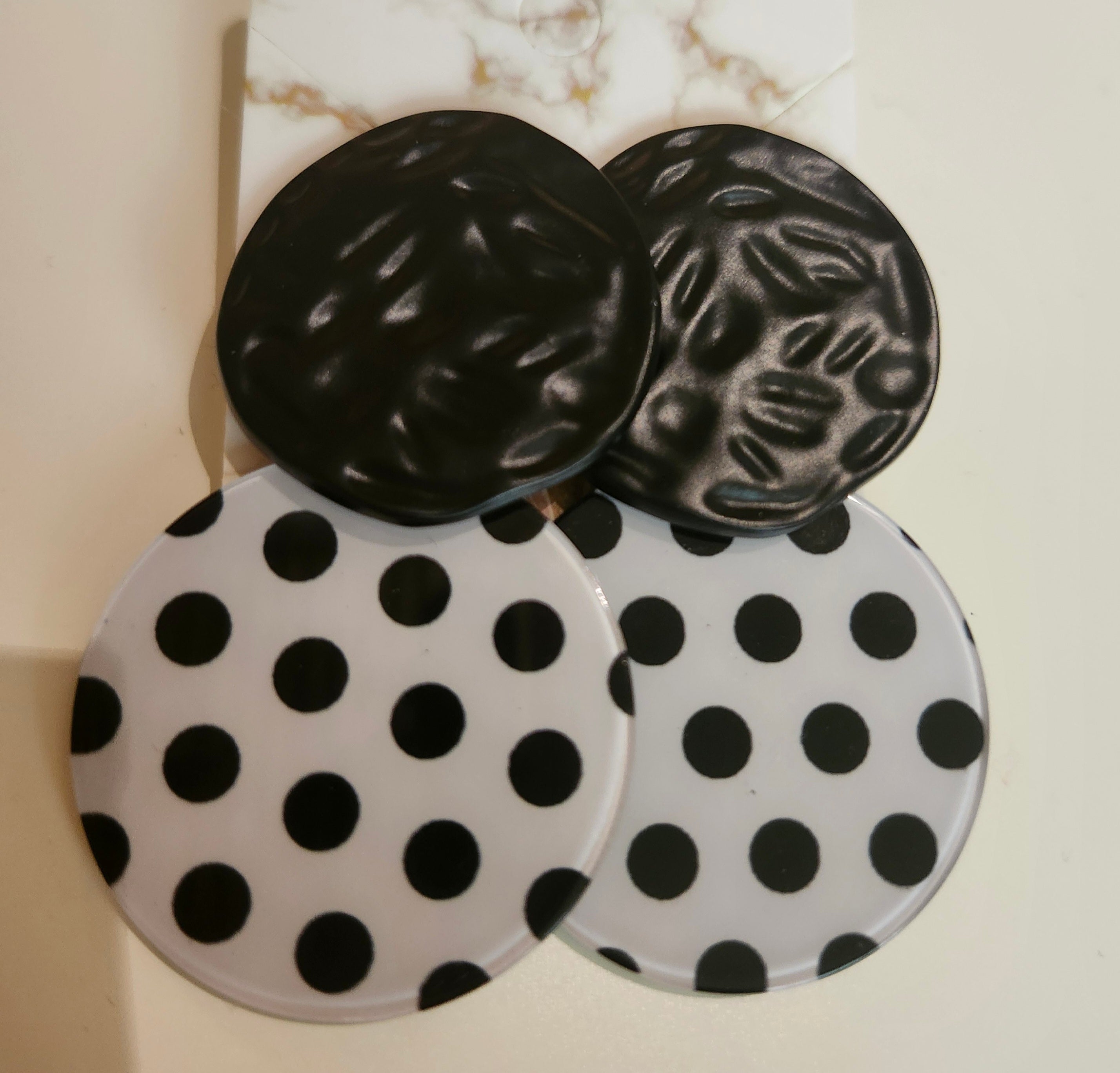 Polka dots Earrings