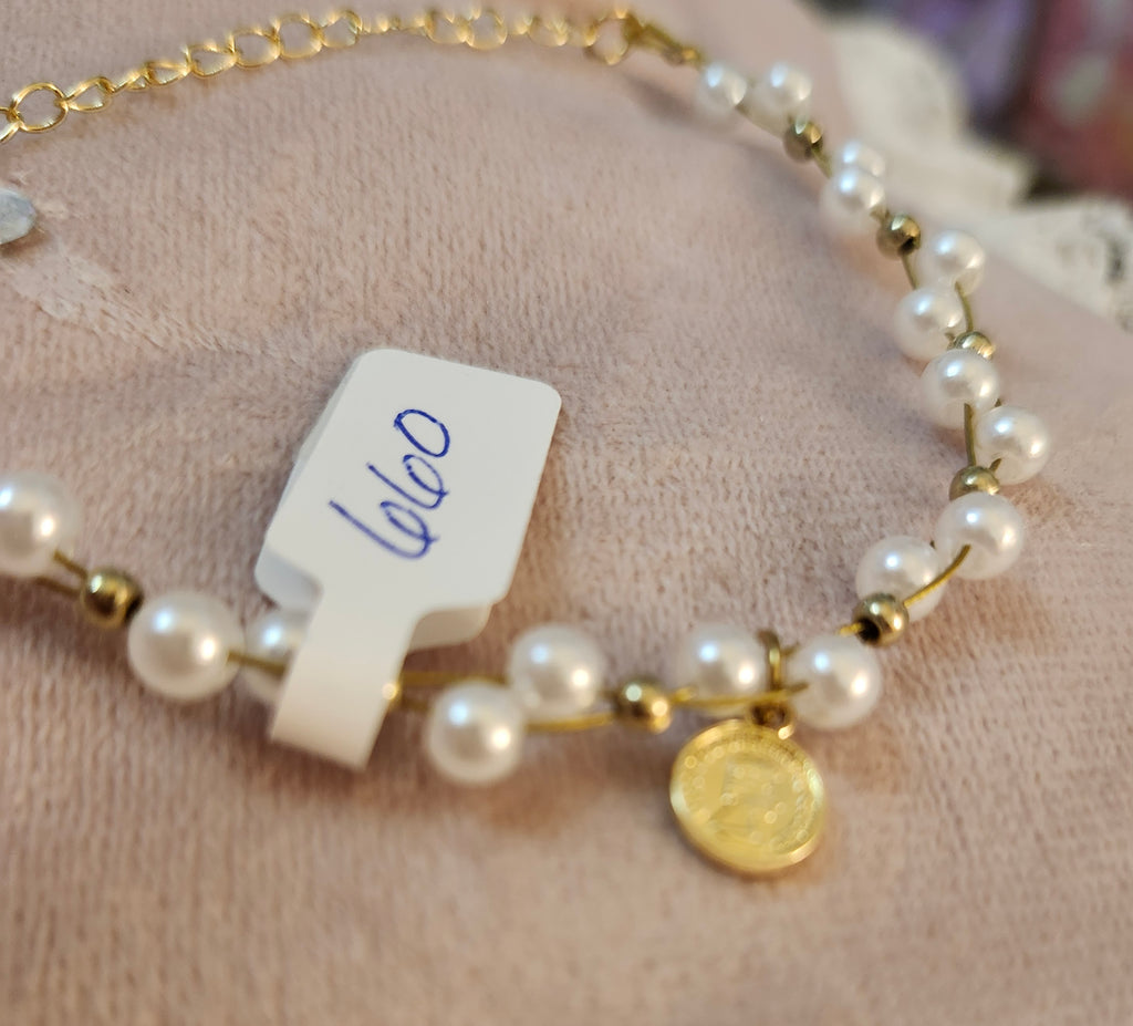 GODESS JEWELS:Pearls Bracelet