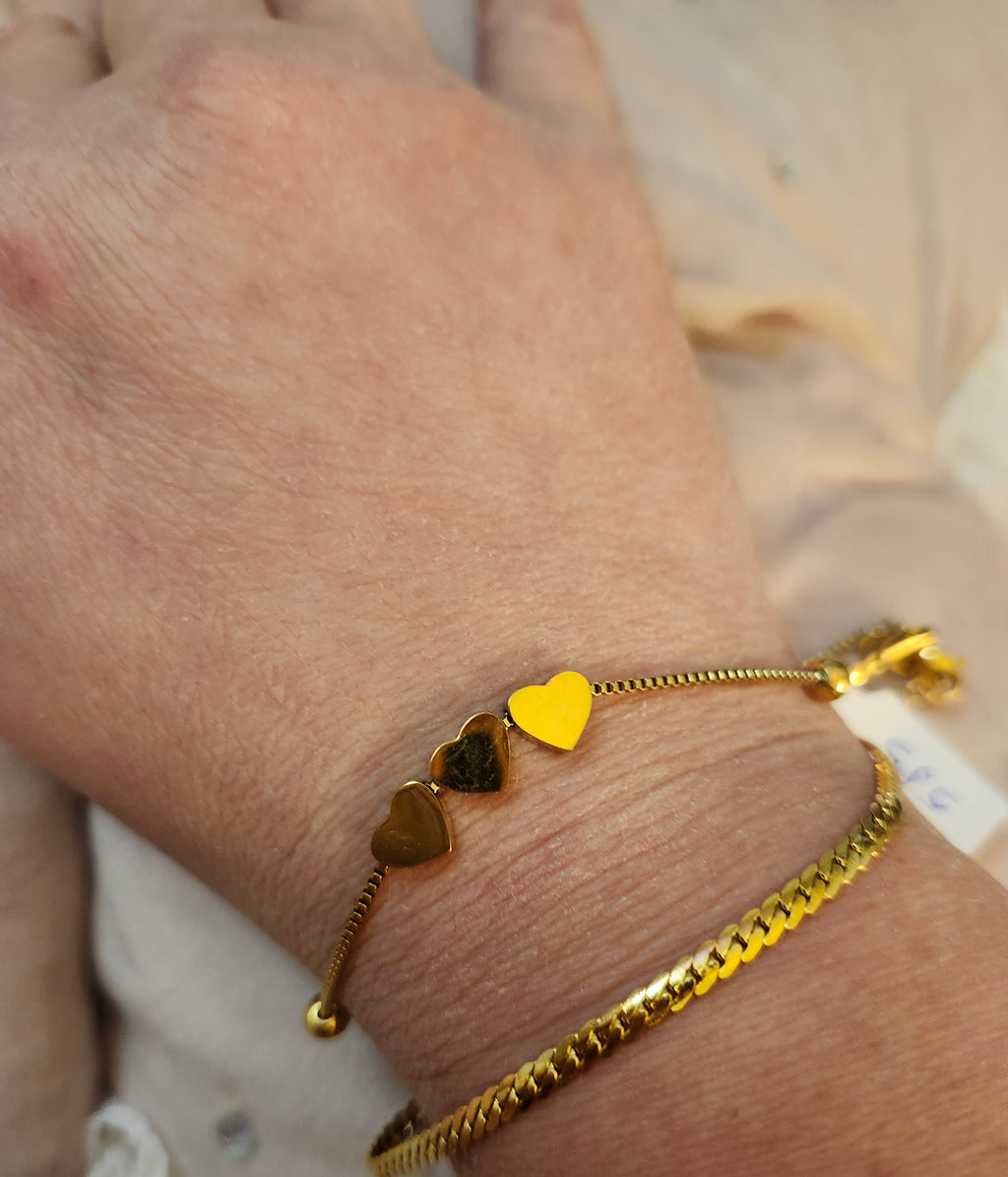 GODESS JEWELS:3 hearts Bracelet