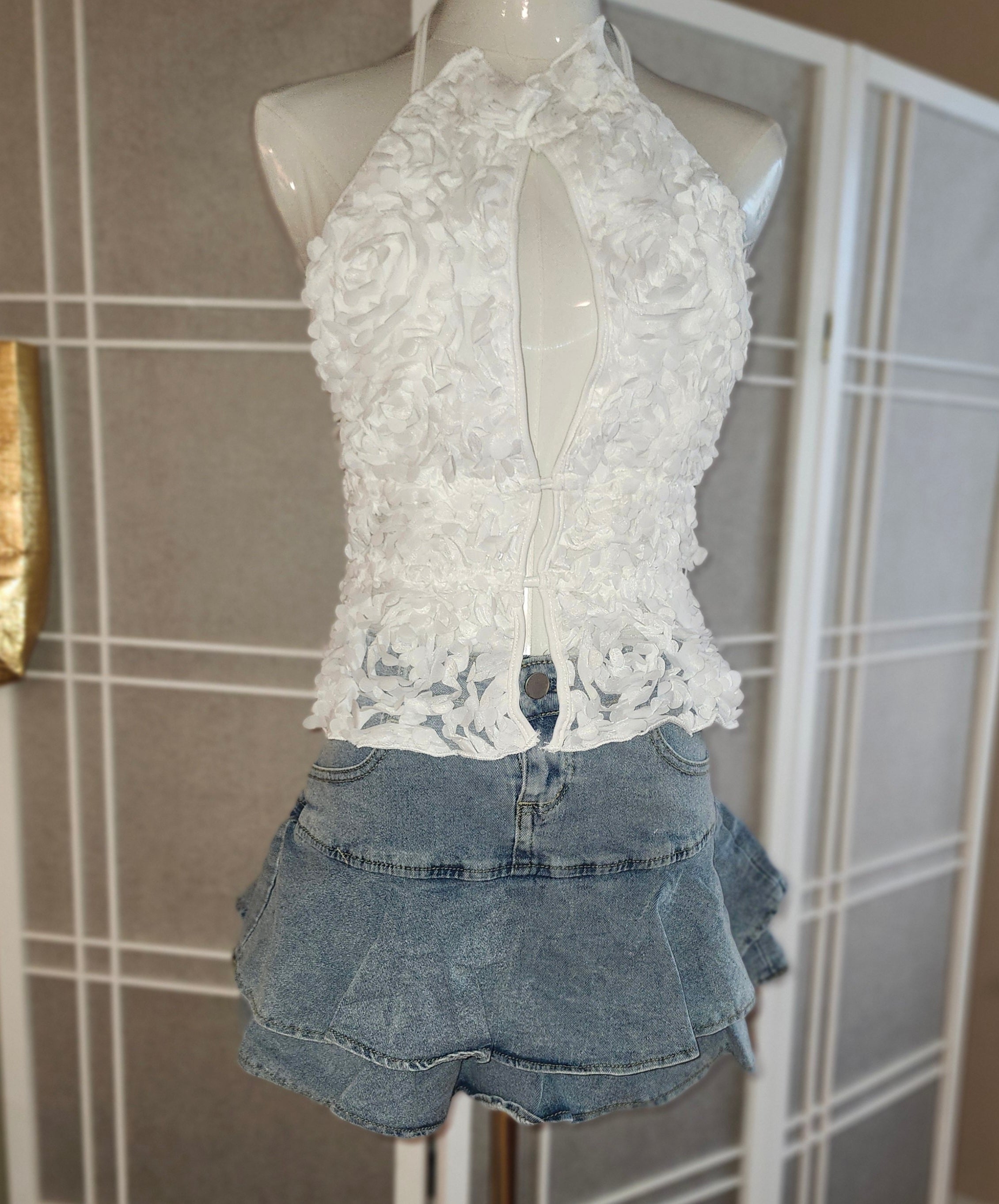 Belky White 3d Flower Top