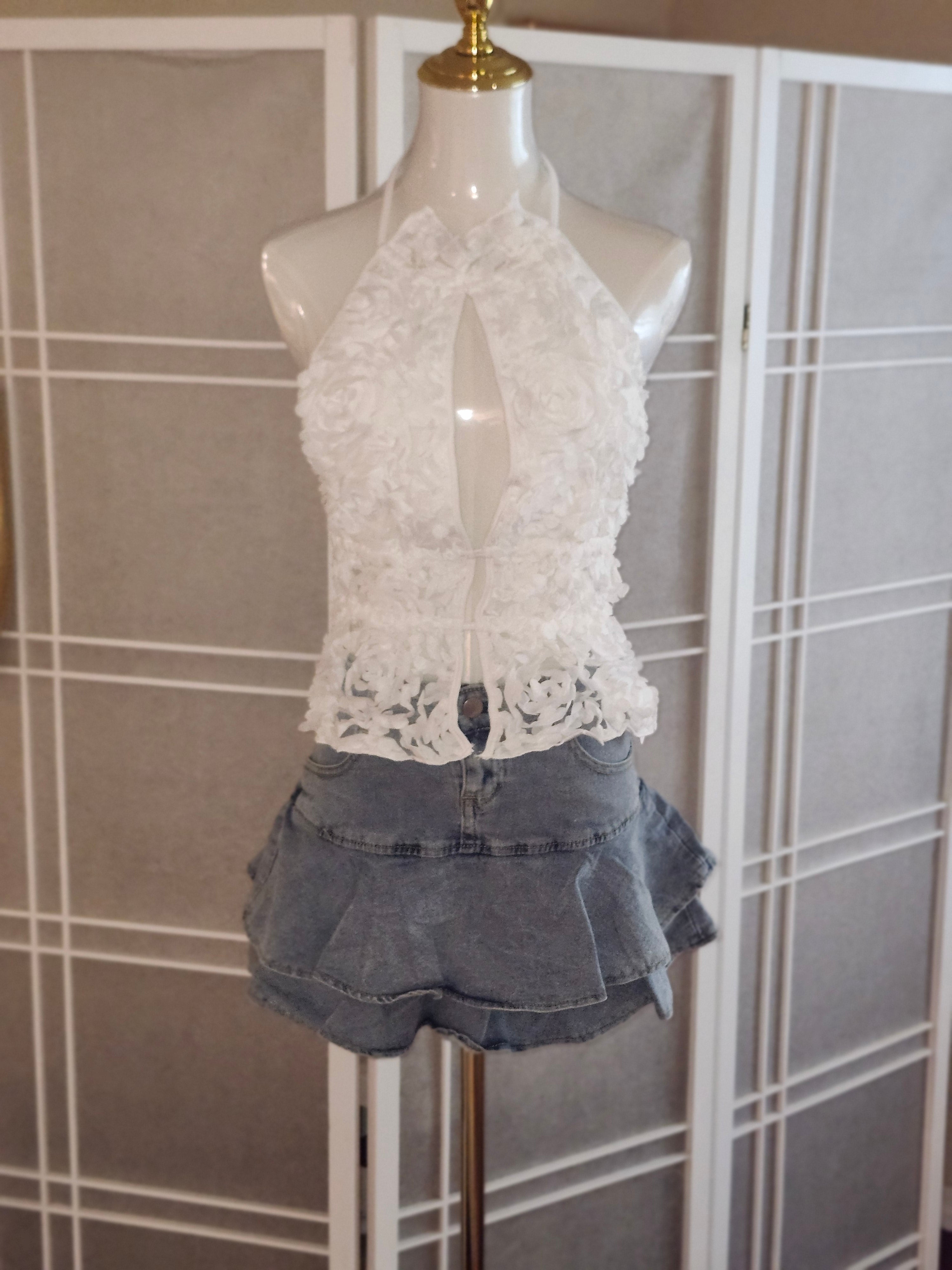 Belky White 3d Flower Top
