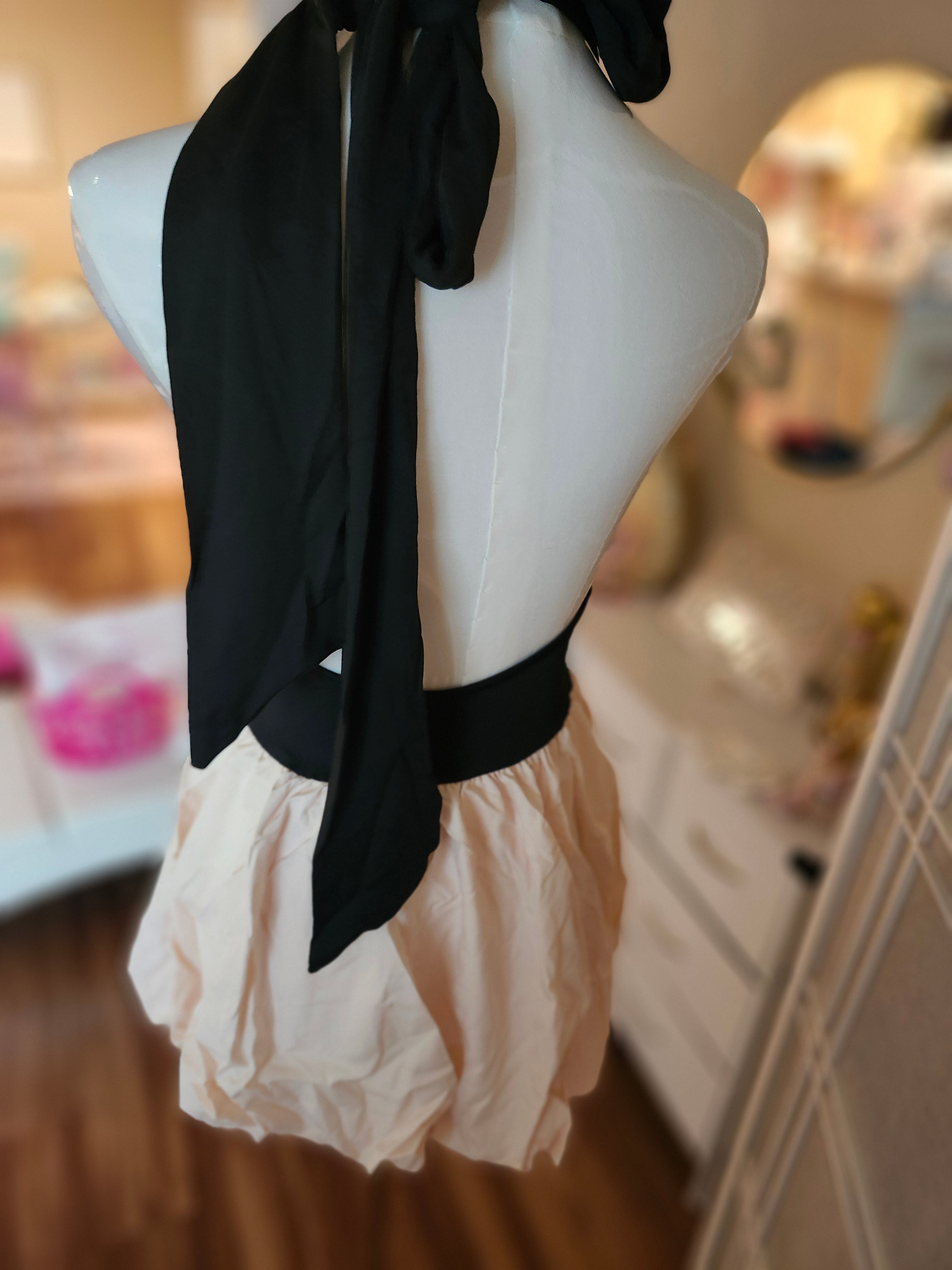 Black sand bubble dress