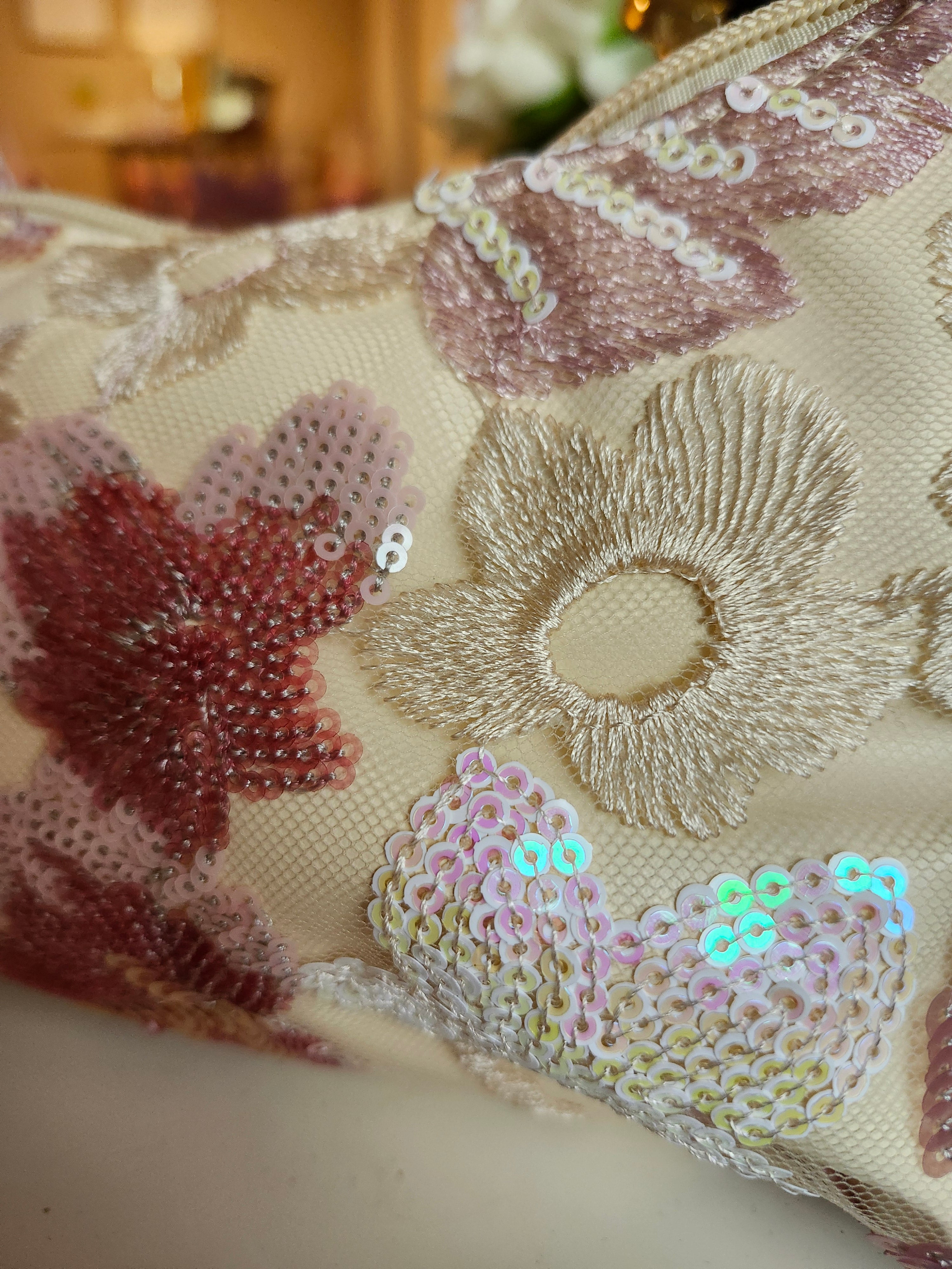 MARYTERE COLLECTIONS:Flowers bag