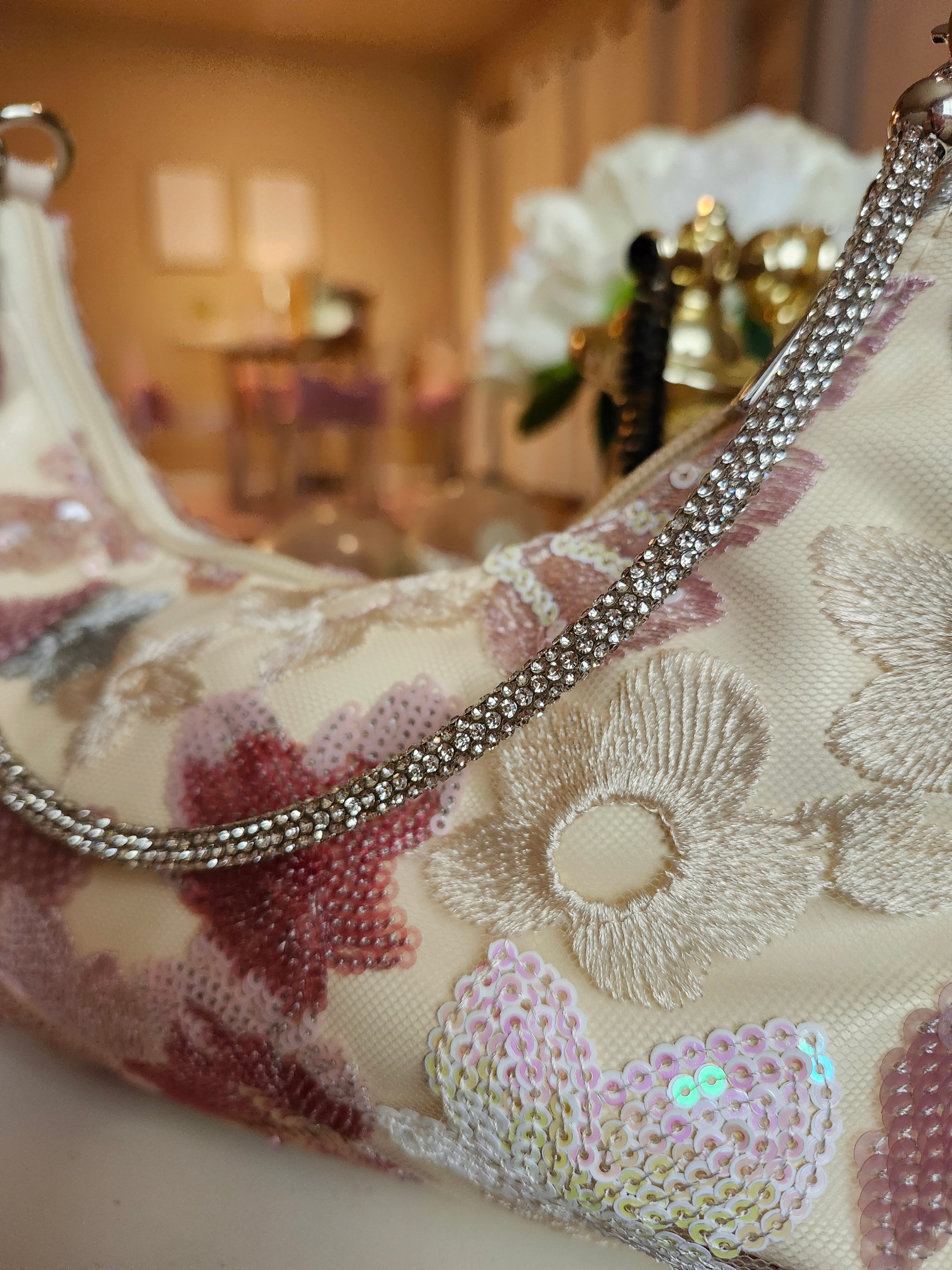MARYTERE COLLECTIONS:Flowers bag