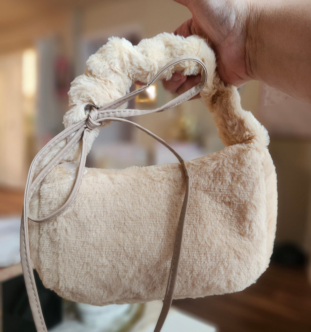 MARYTERE COLLECTIONS:Mel camel bag