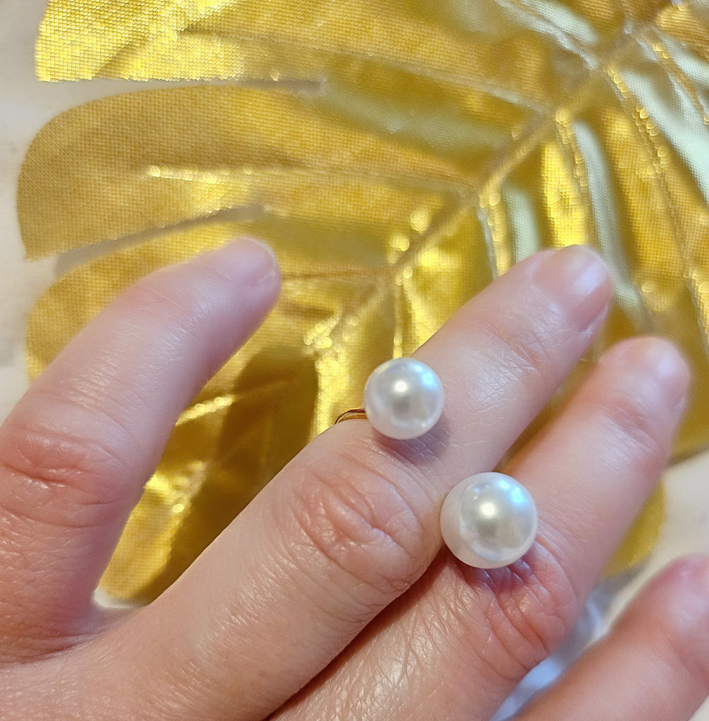 Pearls Ring