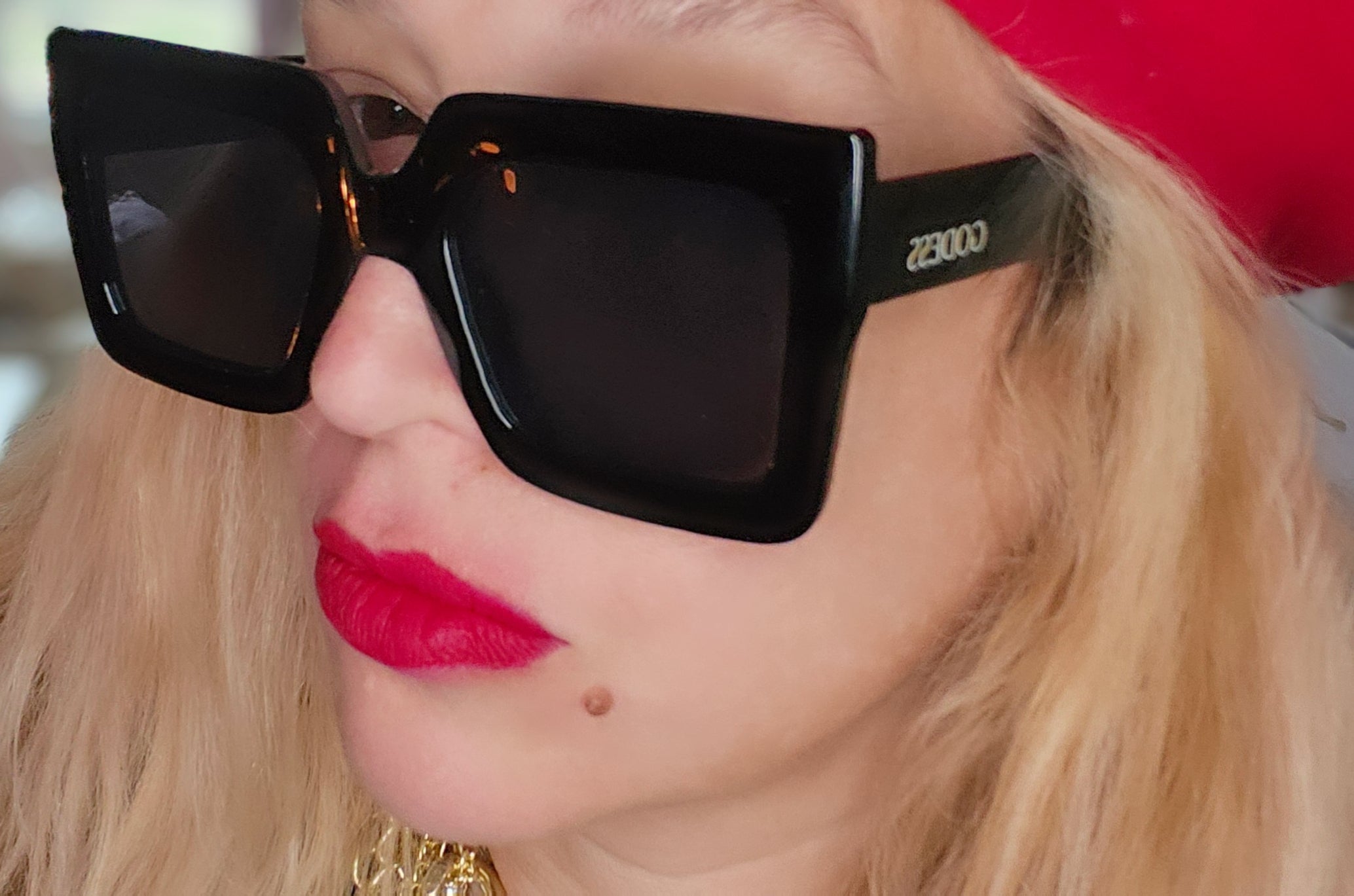 GODESS SUNGLASSES Black lovers