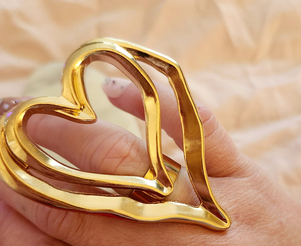 BIG HEART RING