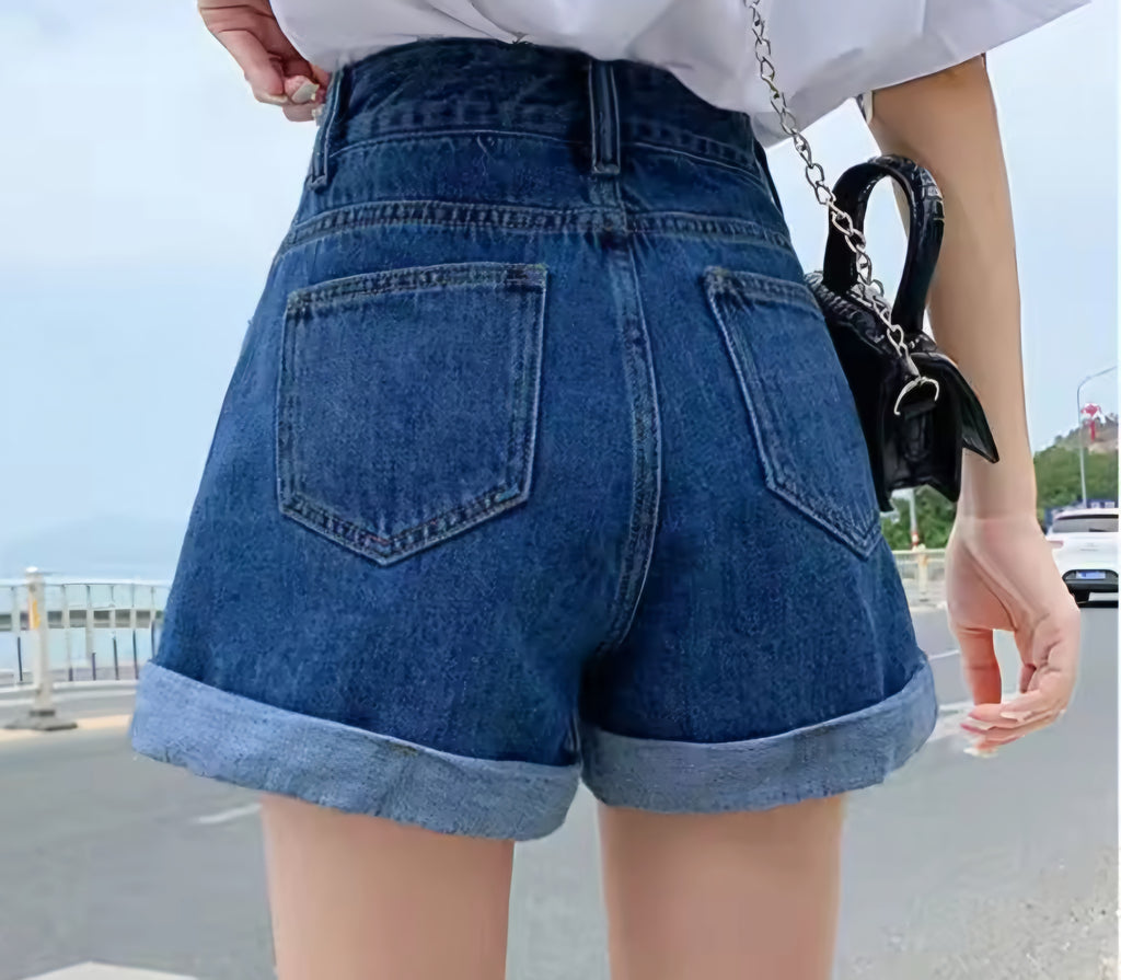 Adly short jean