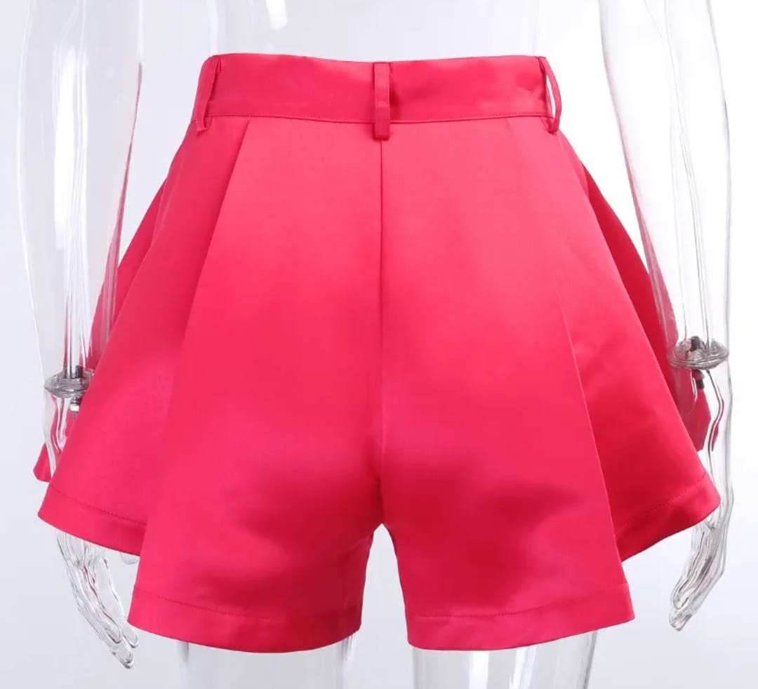 Shery campana short