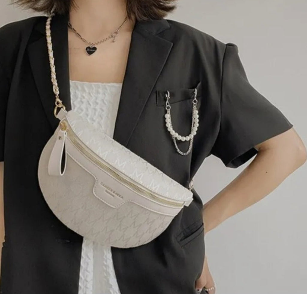 MARYTERE COLLECTIONS:Gold Flower shoulder bag