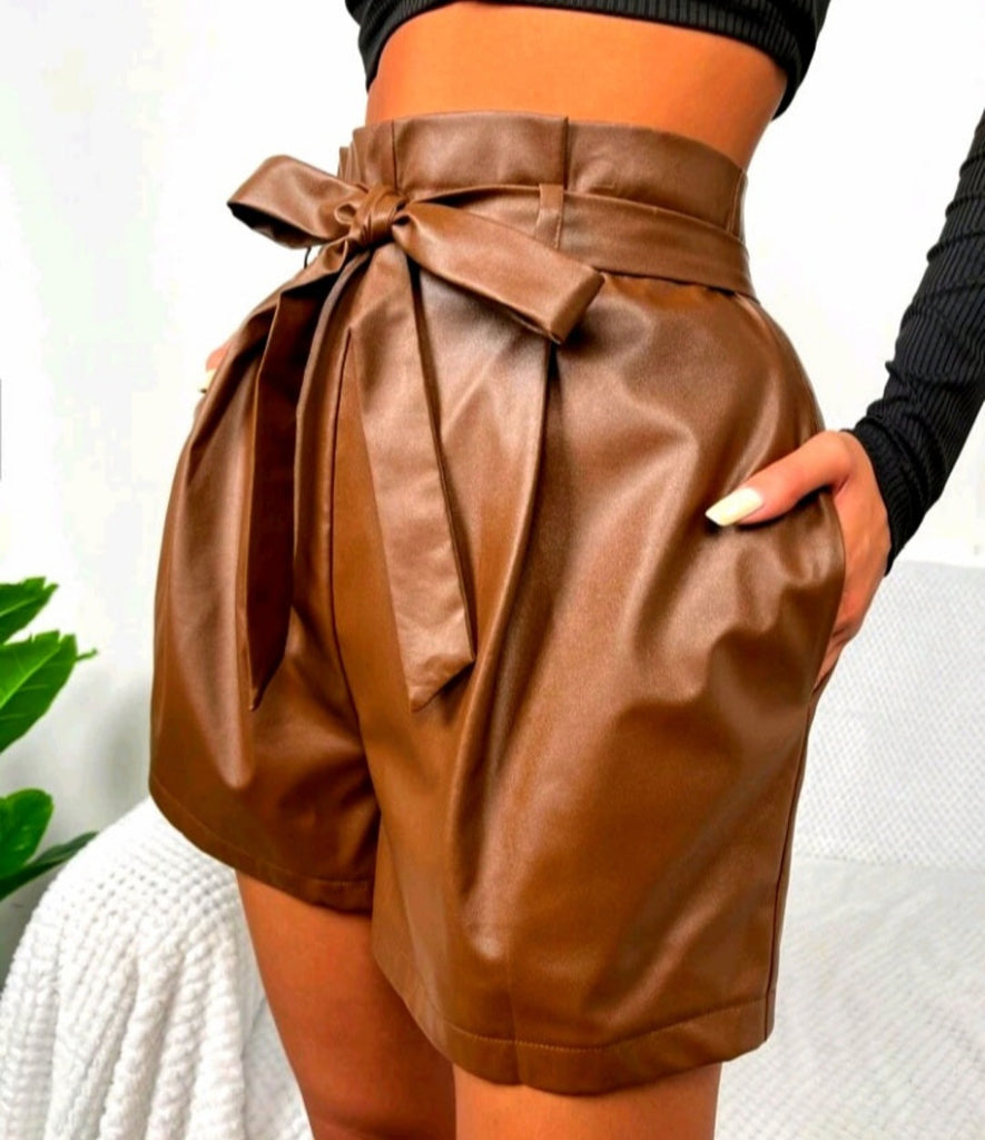 Coffee leather Short