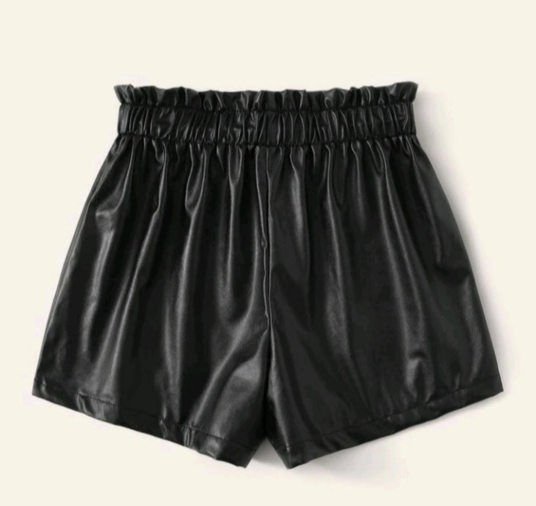 Mariela leather short pant