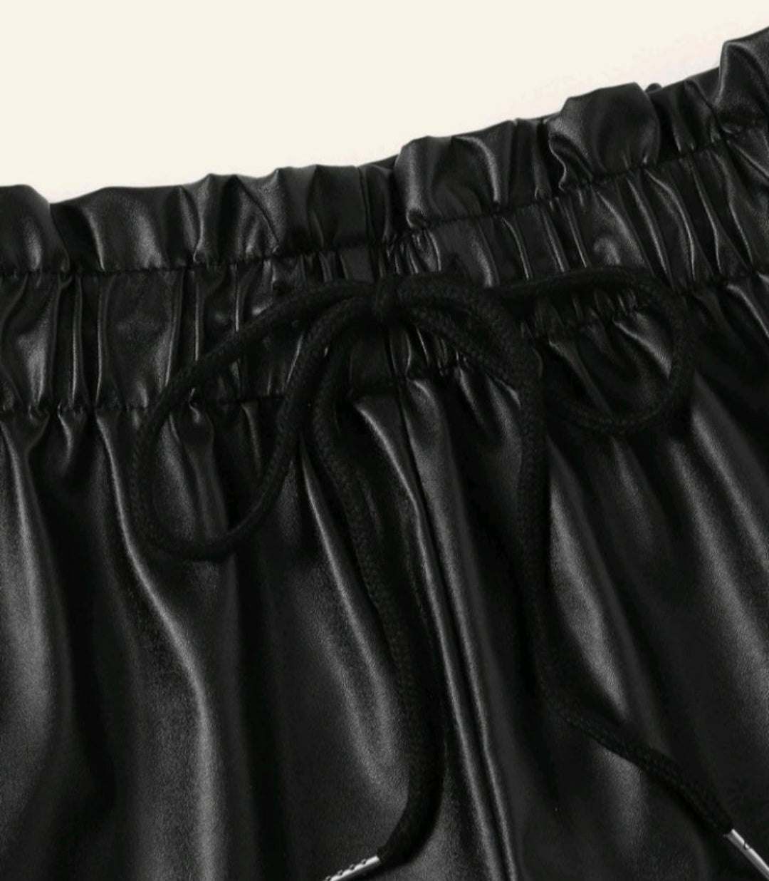 Mariela leather short pant