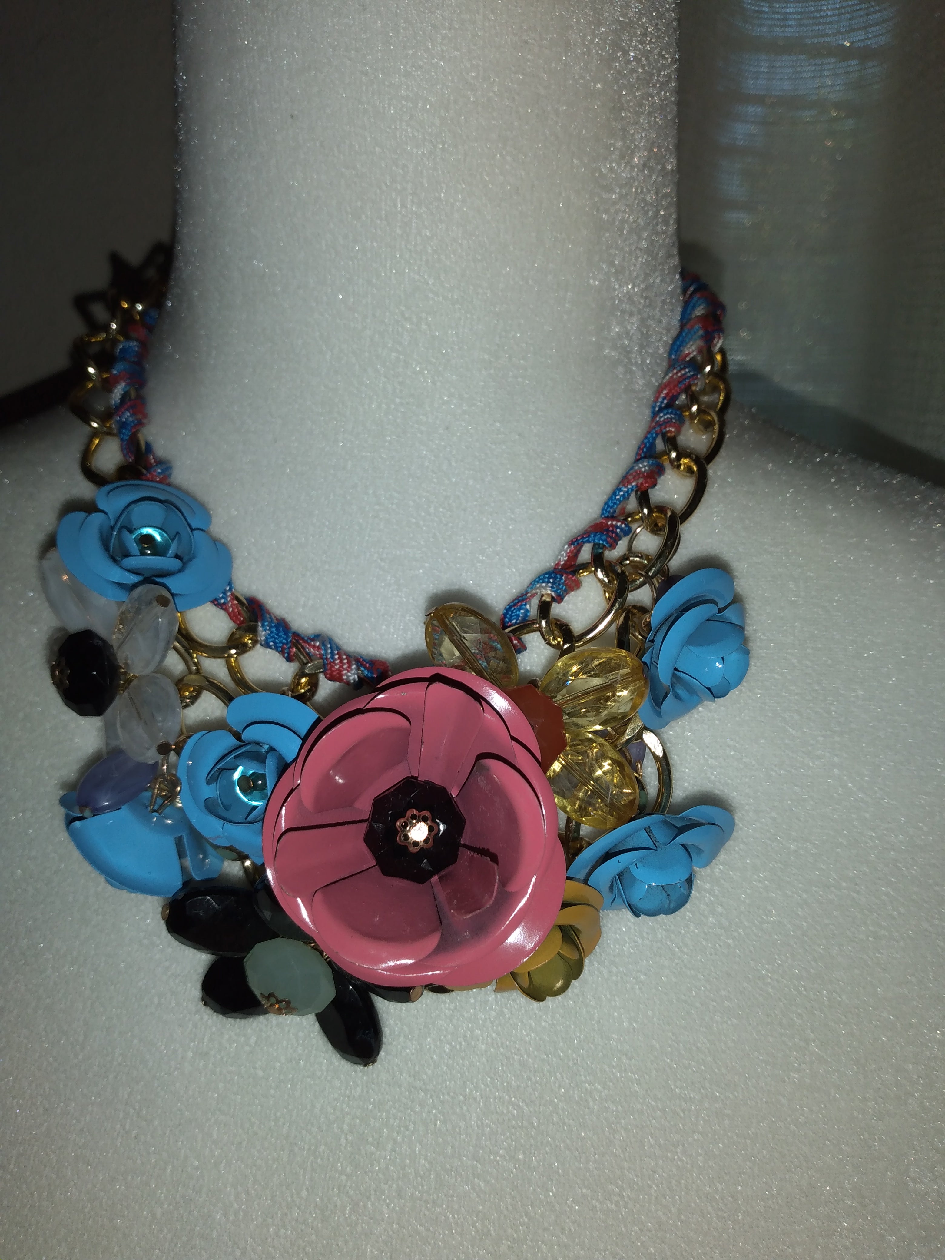 Flowers colorful necklace