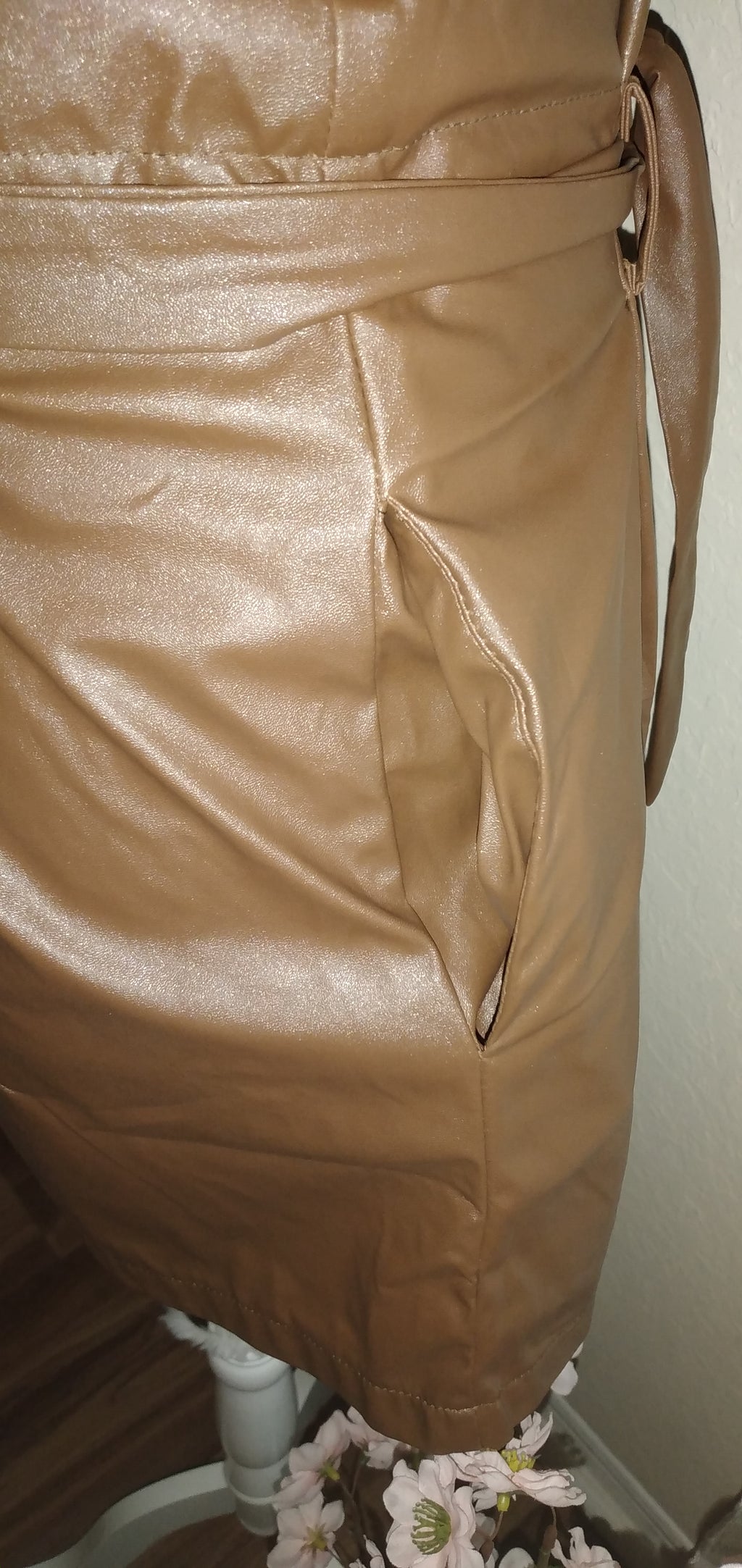 Coffee leather Short