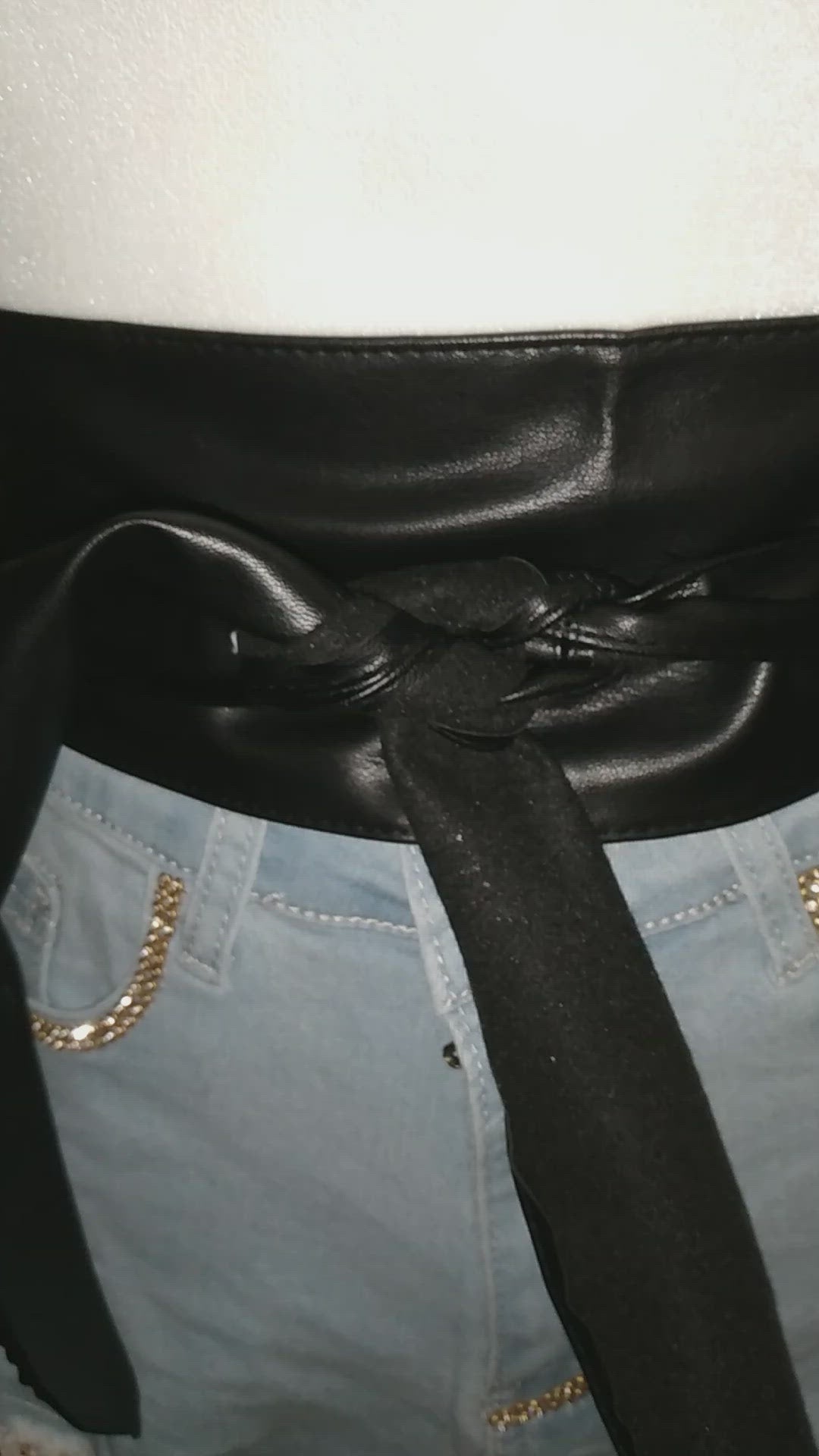 Cuerina belt